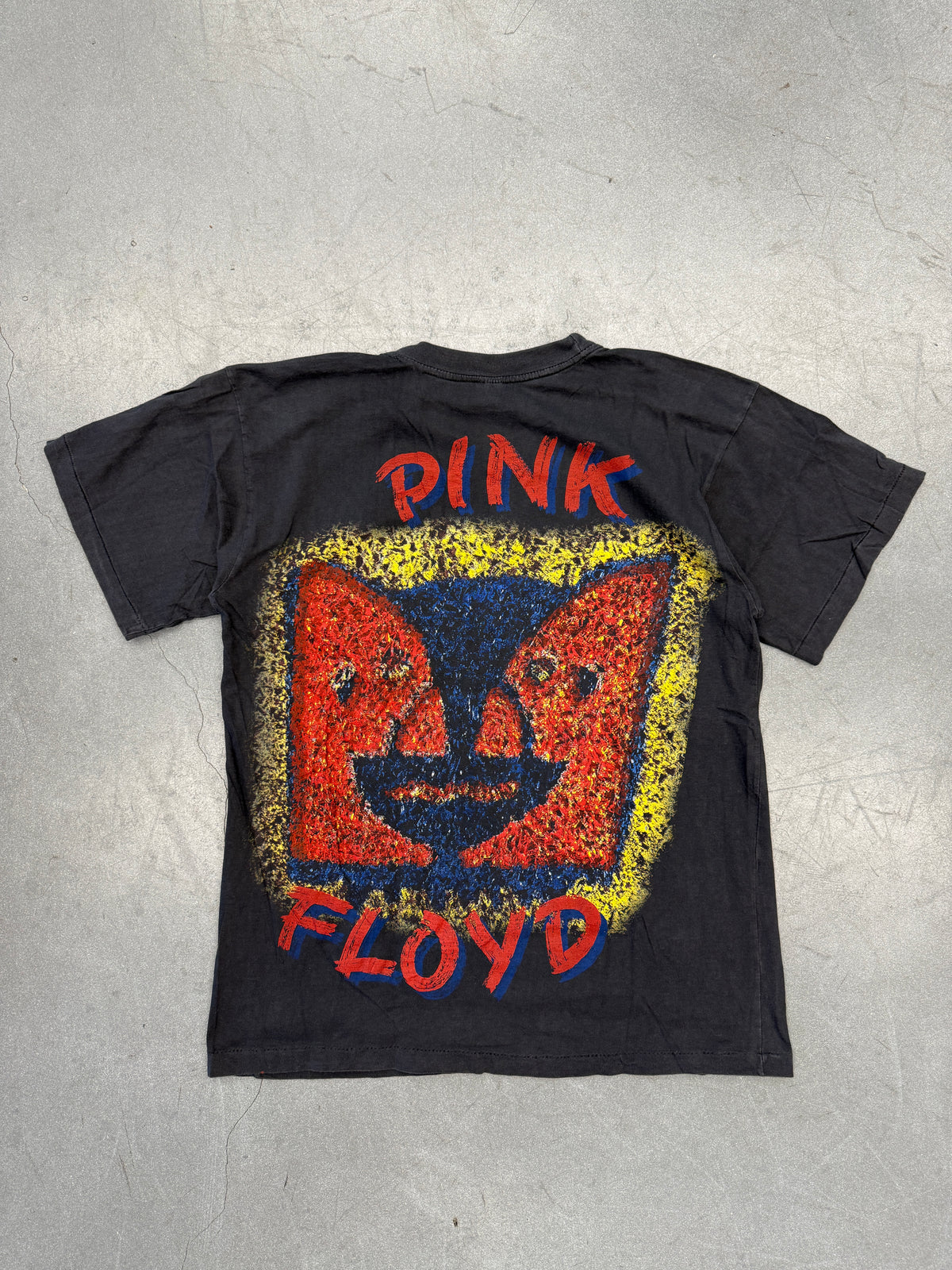 90'S PINK FLOYD THE WALL EURO BOOTLEG TEE (BEACH CLUB TAG)