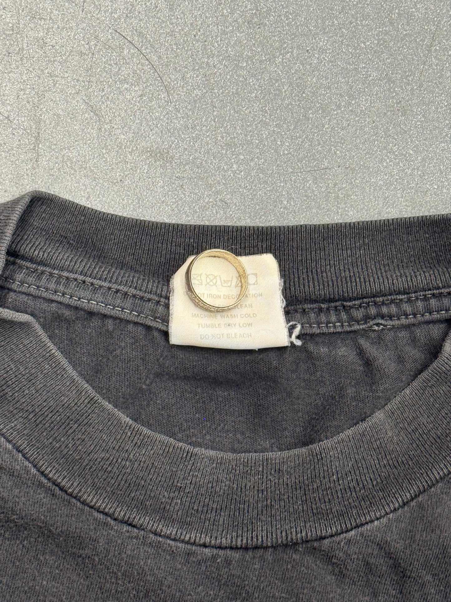 90S UNLEASHED CUT-OFF BAND TEE (TUF TAG)
