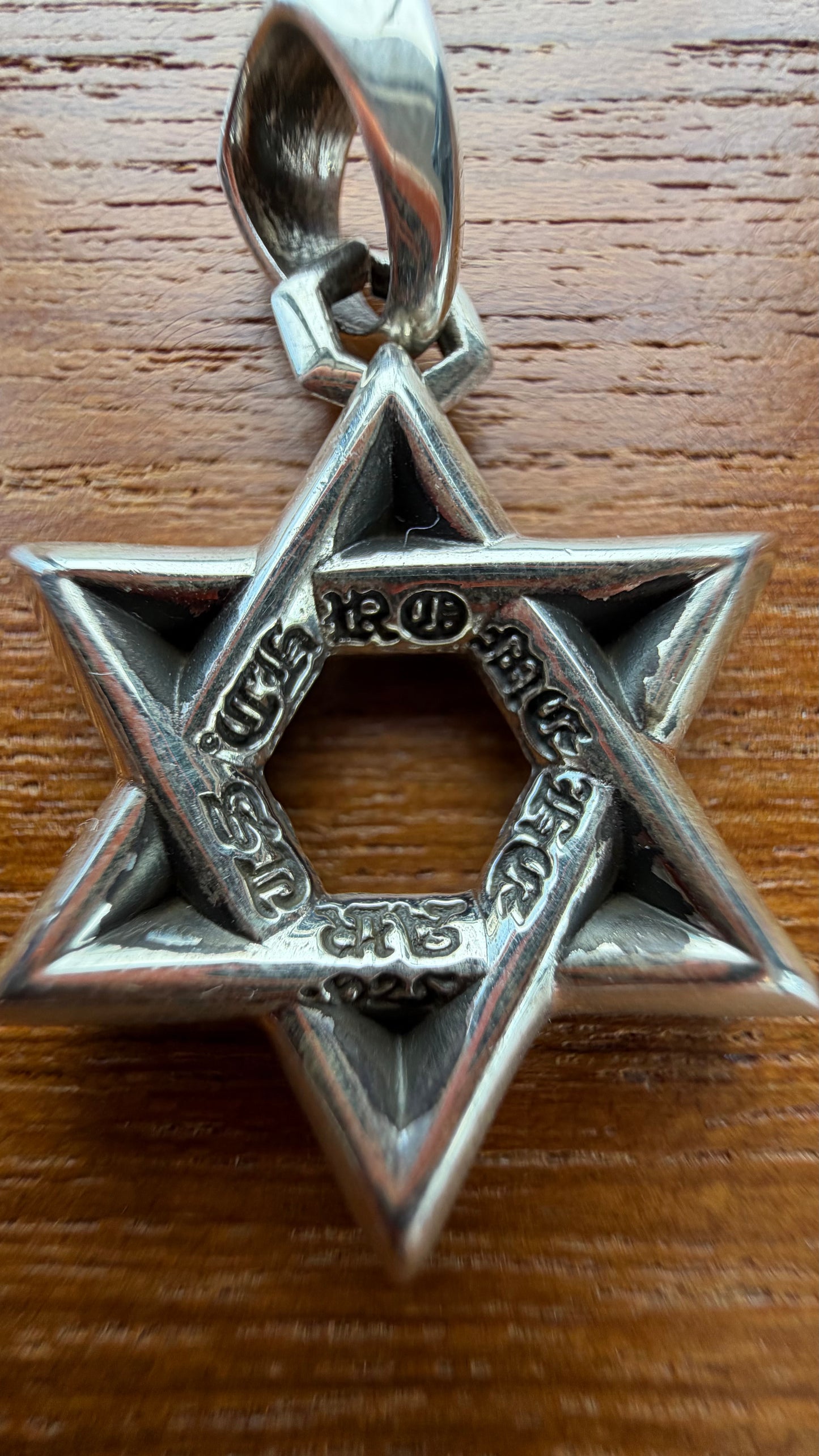CHROME HEARTS SMALL STAR OF DAVID SILVER PENDANT (NEW)