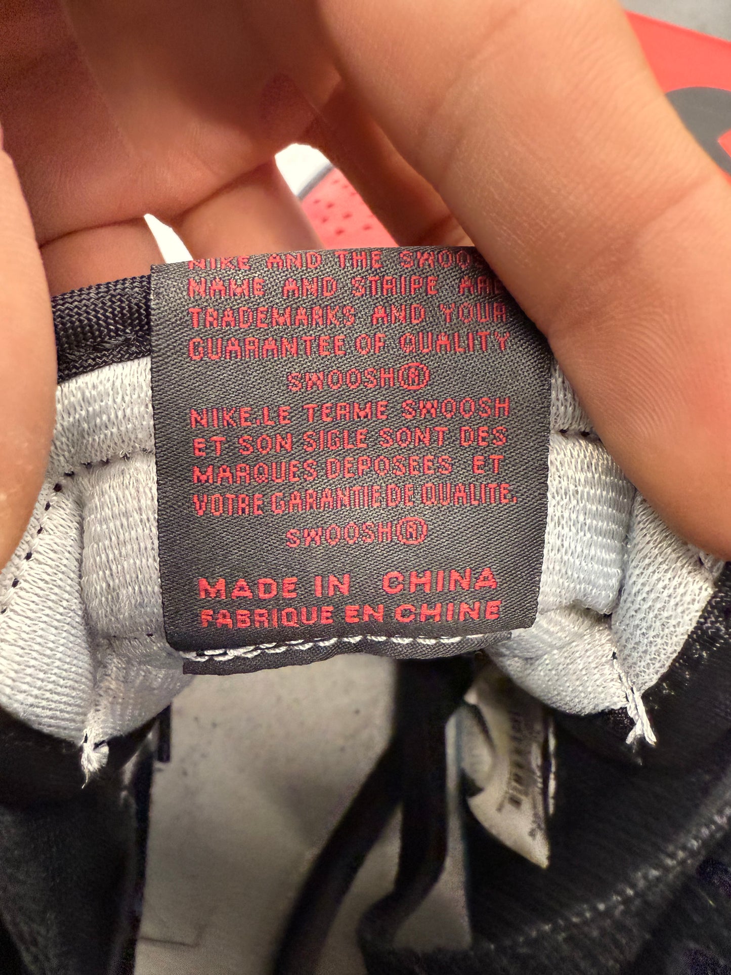 2016 SIZE 11 JORDAN 1 RETRO HIGH BRED BANNED