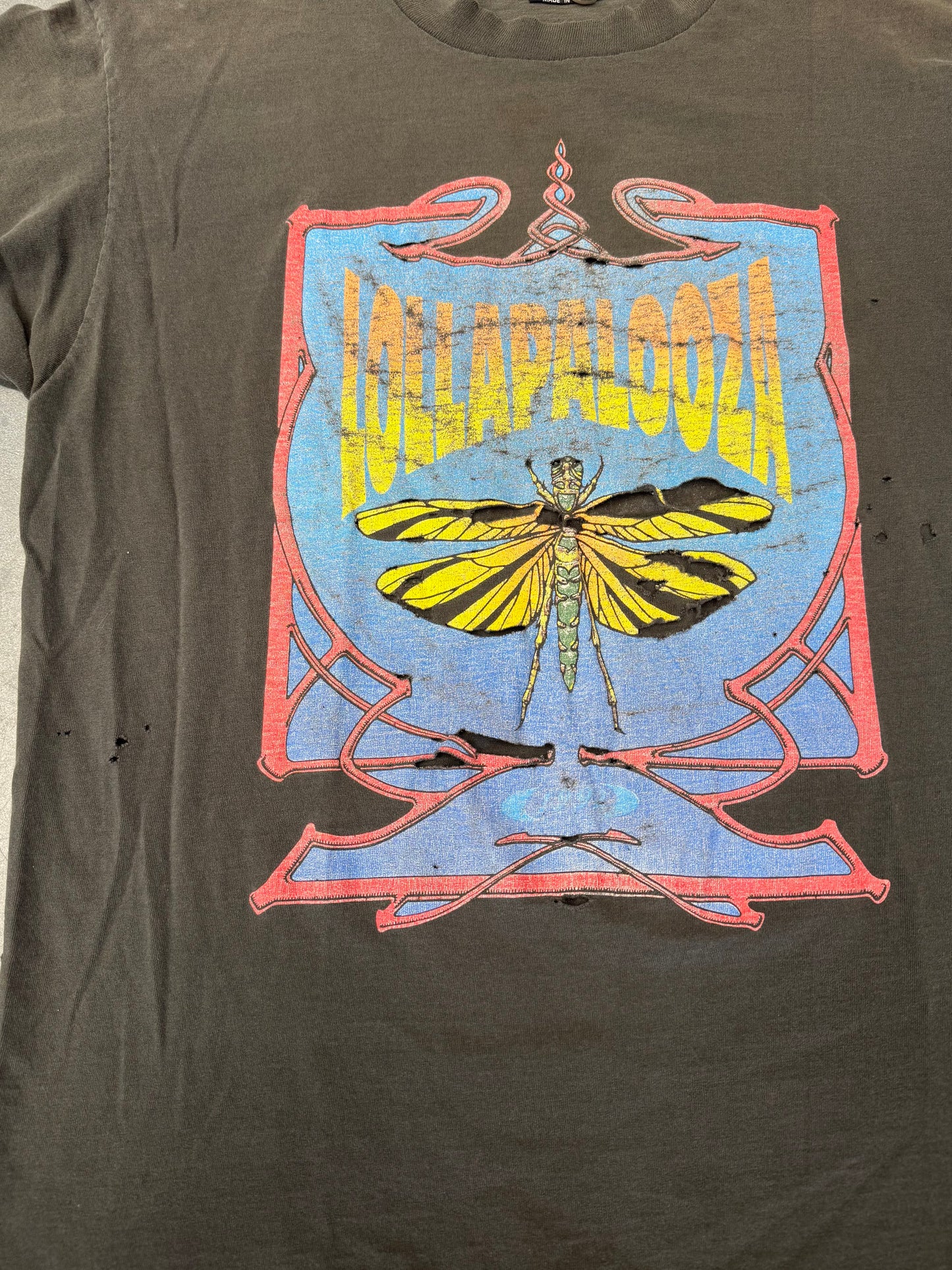 1992 LOLLAPALOOZA FESTIVAL DRAGON FLY TEE (GIANT TAG)