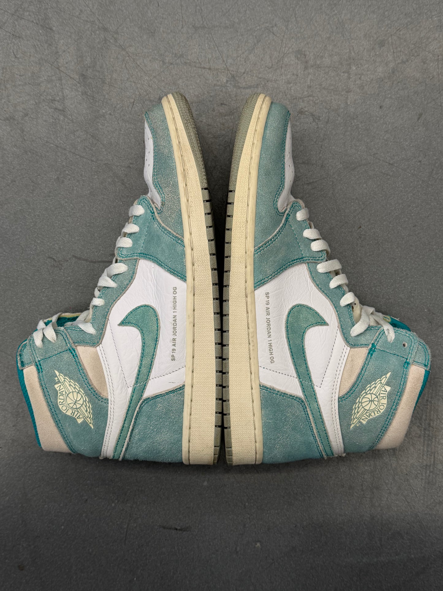 2019 JORDAN 1 RETRO HIGH - TURBO GREEN