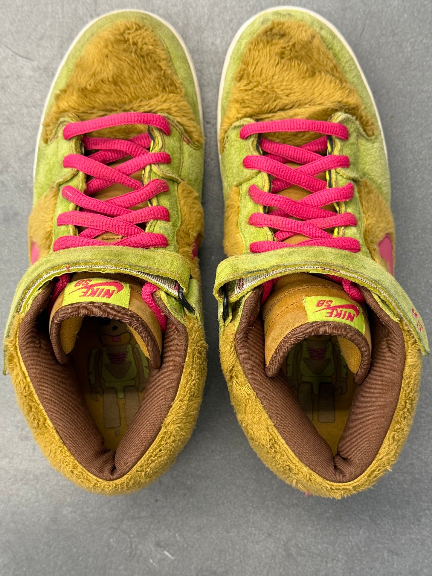 2006 NIKE SB DUNK MID MAMA BEAR (W/O BOX)