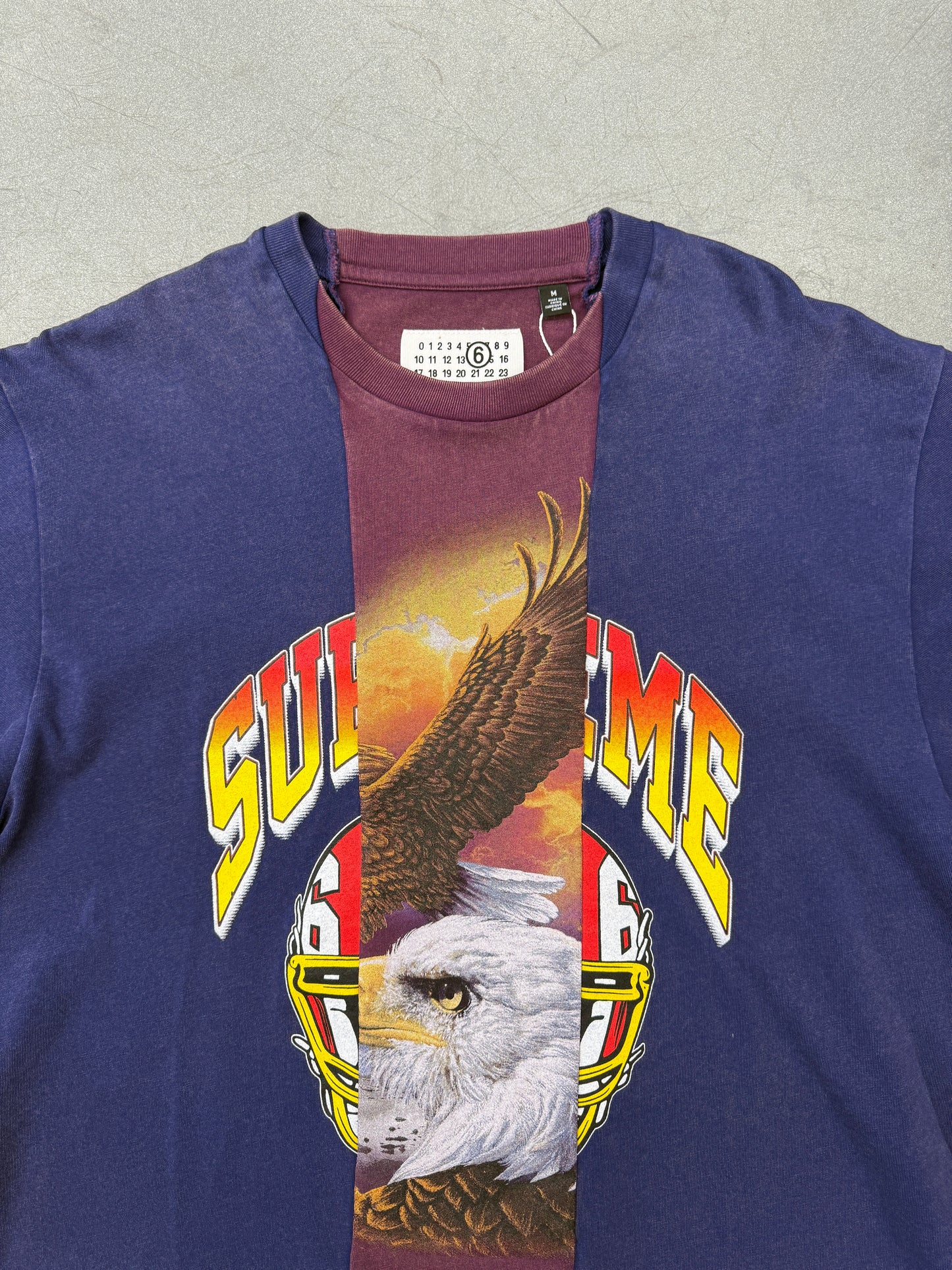 SS26 SUPREME MM6 SPLIT S/S TOP - NAVY