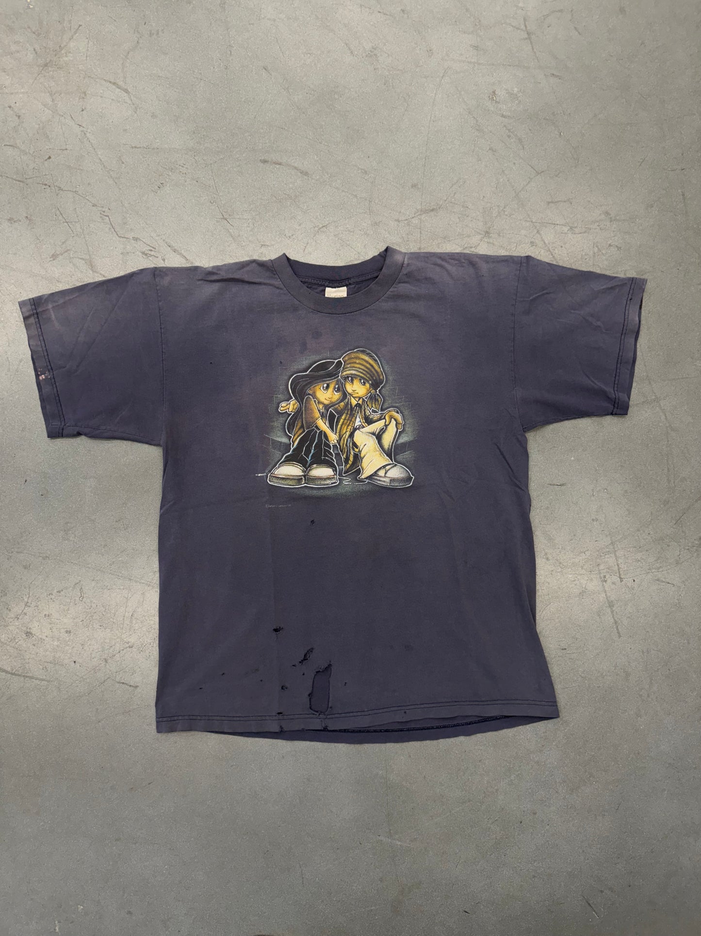 1997 AZTLAN CARTOON GUY AND GIRL THRASHED TEE  (MURINA TAG)