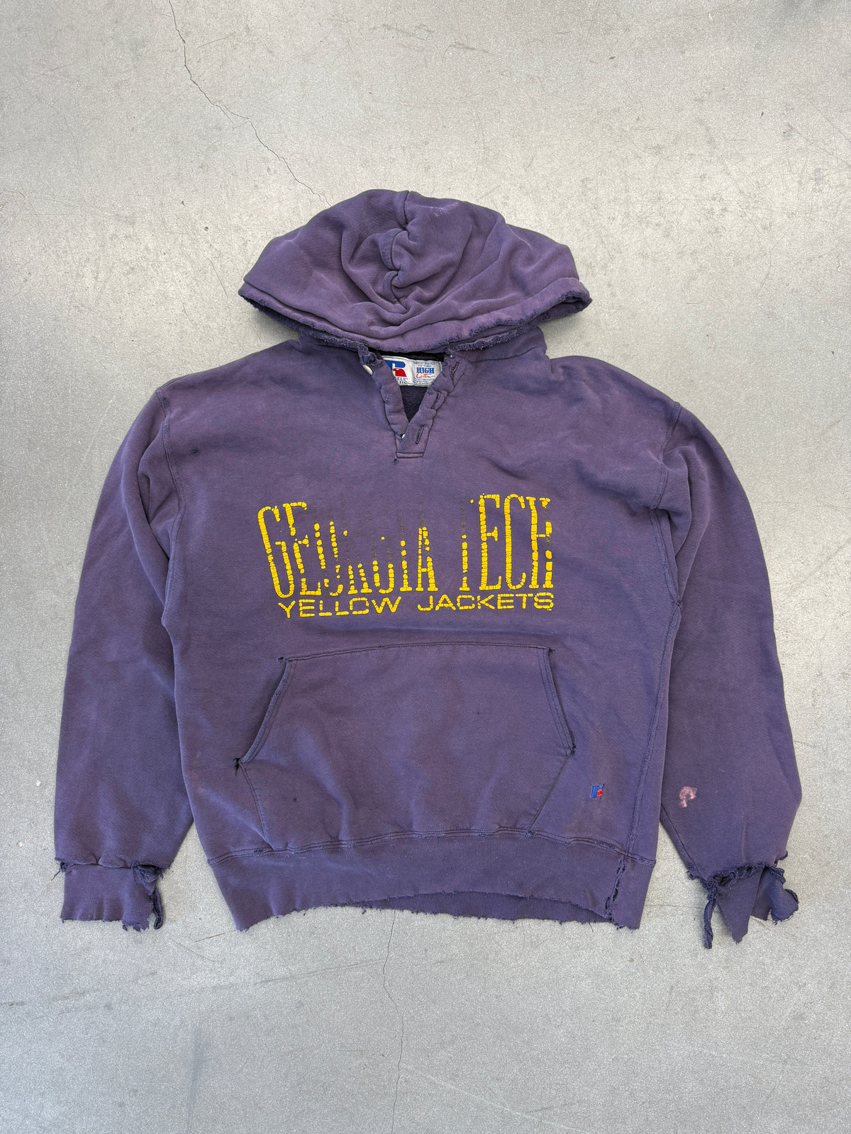 90'S GEORGIA TECH YELLOW JACKETS RUSSELL ATHLETIC DISTRESSED PULLOVER HOODIE