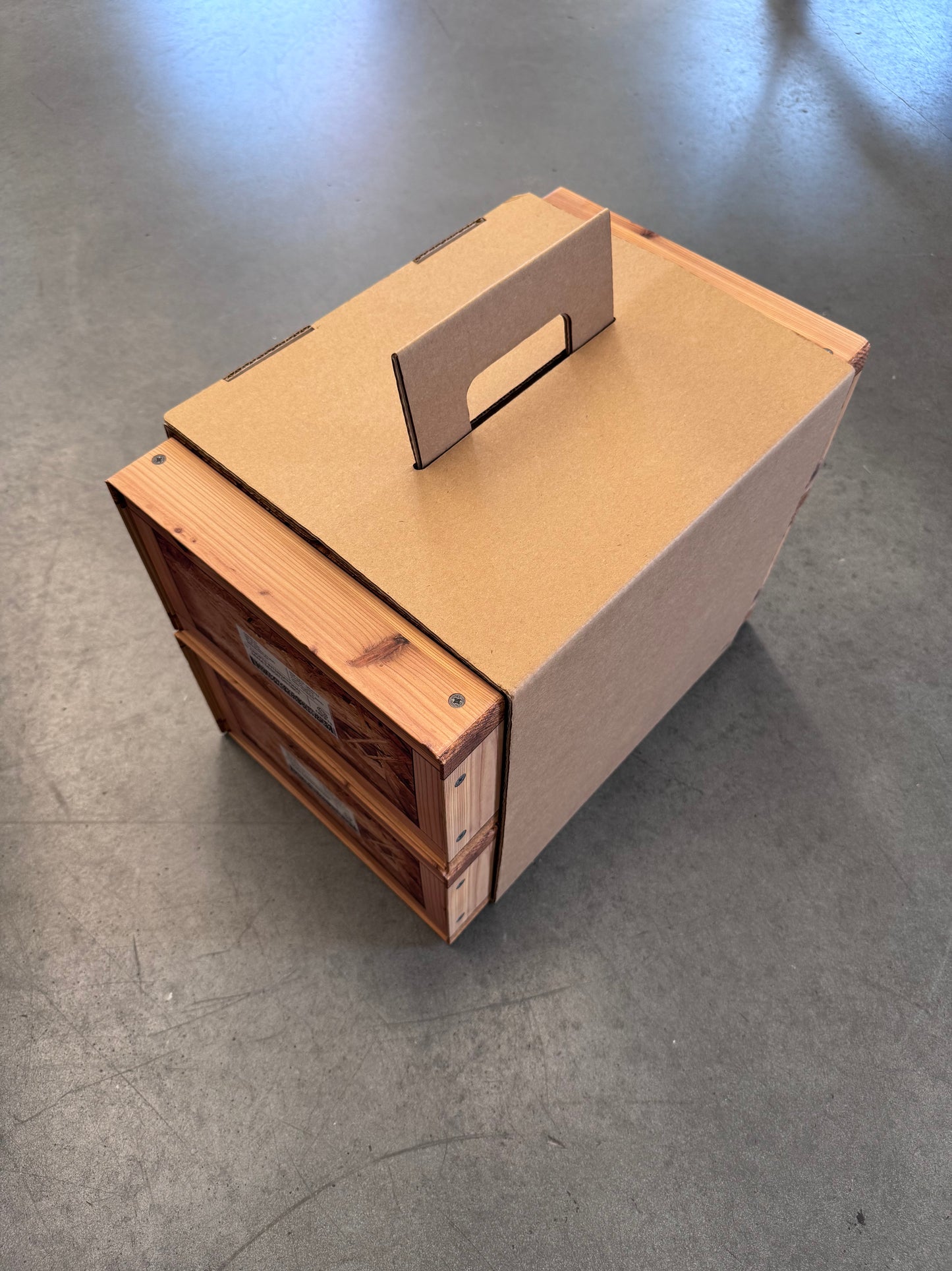 2024 SIZE 9.5 NIKE AIR MAX 95 & NIKE AIR FORCE 1 LOW STASH SPECIAL BOX (WITH POSTER) (SIGNED) (BRAND NEW OG ALL)