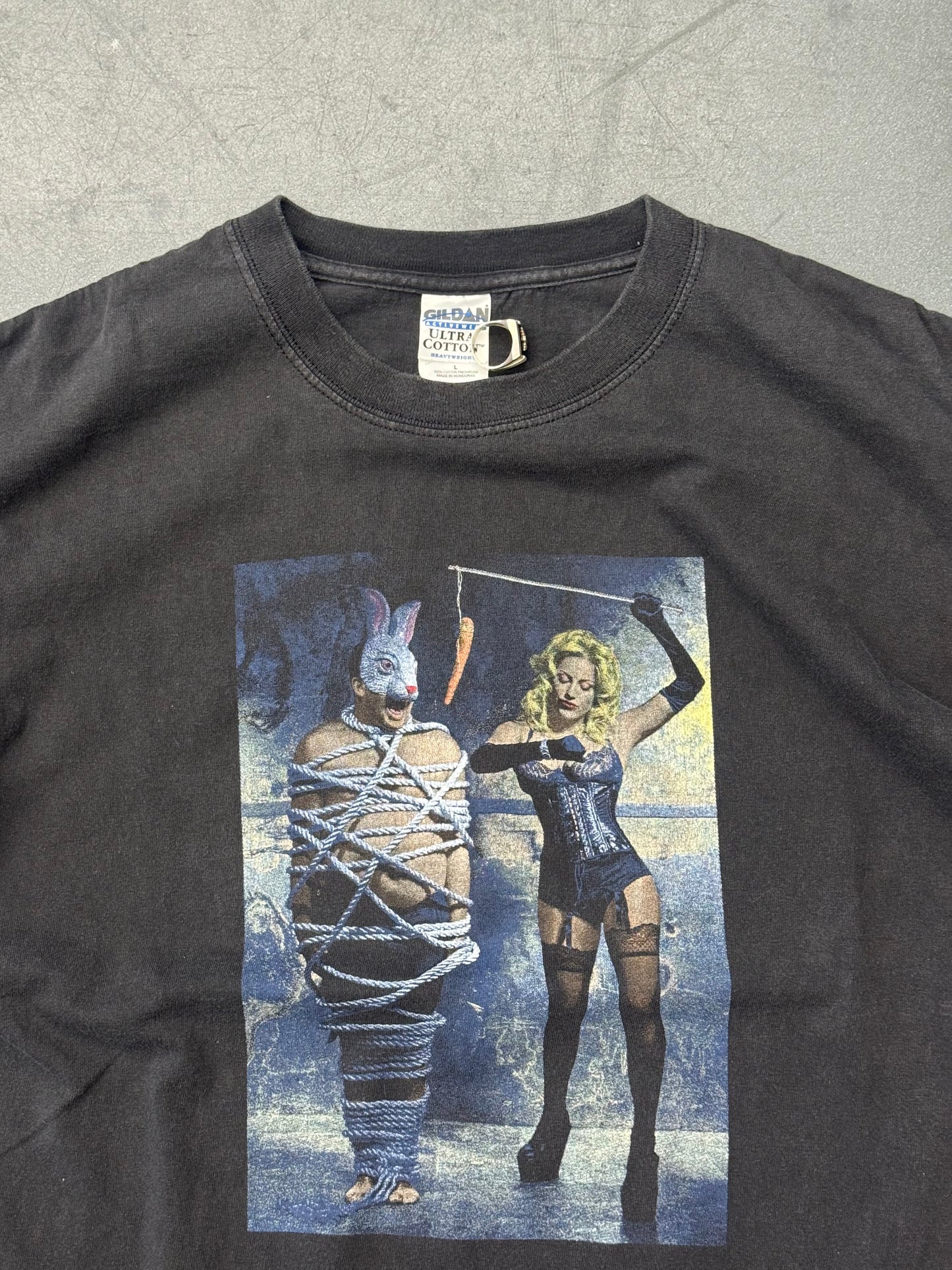 00'S CAMUS 4U WHATEVER YOU'RE INTO DOMINTRIX DOMINATRIX KINKY TEE (GILDAN TAG)