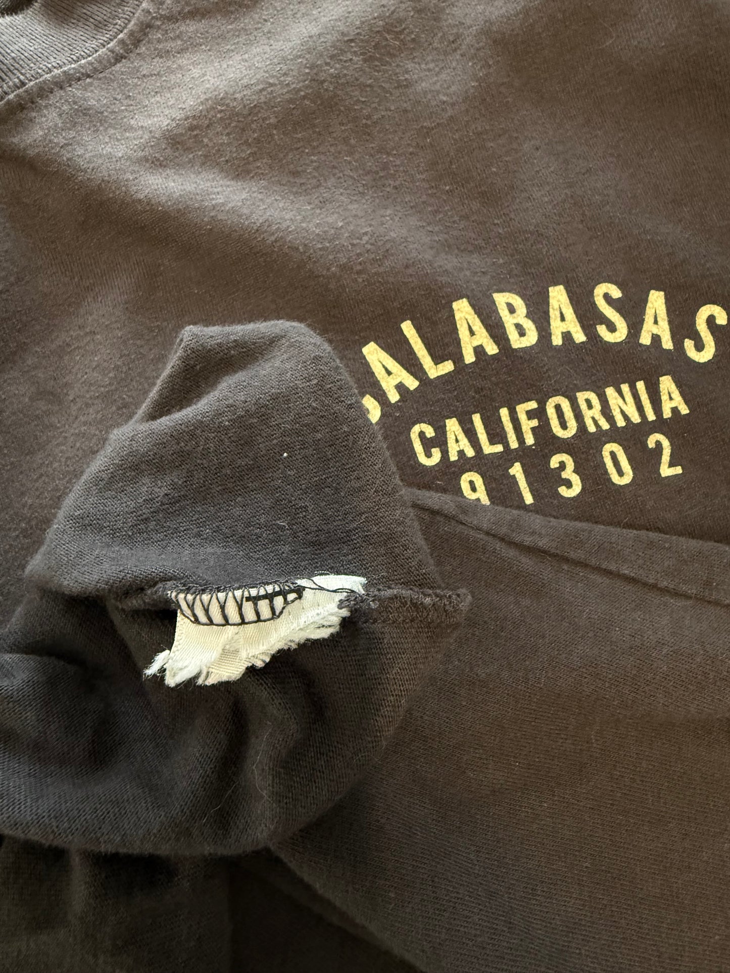 YEEZY SEASON 5 CALABASAS EAGLE TEE - BLACK (L) (CROPPED)