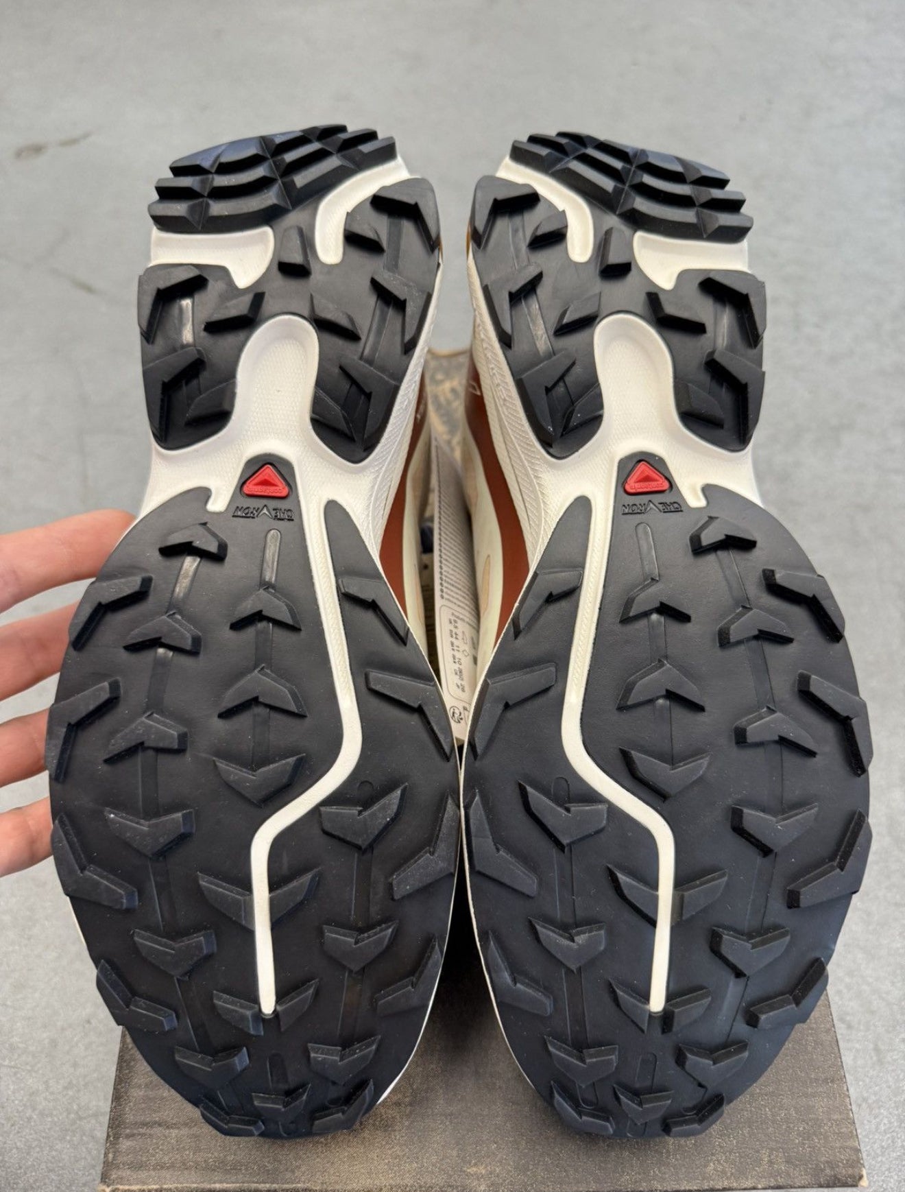 SIZE 10 2022 KITH SALOMON XT-6 GORE-TEX BURNT HENNA (NEW WITH BOX)