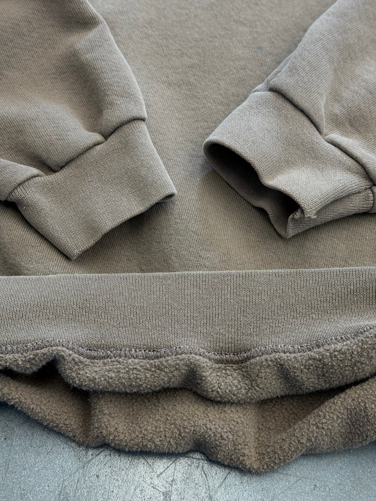 90S NIKE MOCHA TWO-TONE CHEST SWOOSH EMBROIDERED CREWNECK SWEATER