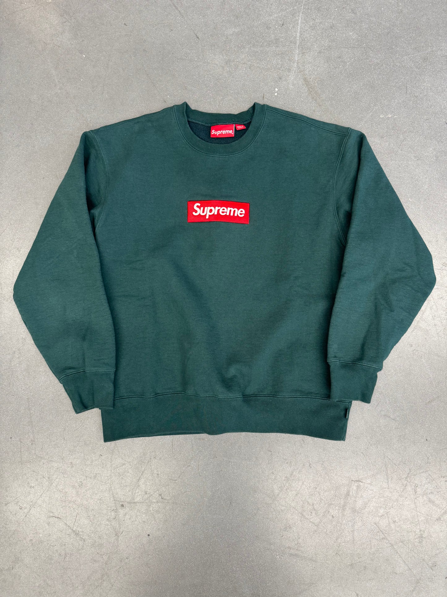 FW22 SUPREME BOX LOGO CREWNECK - DARK PINE