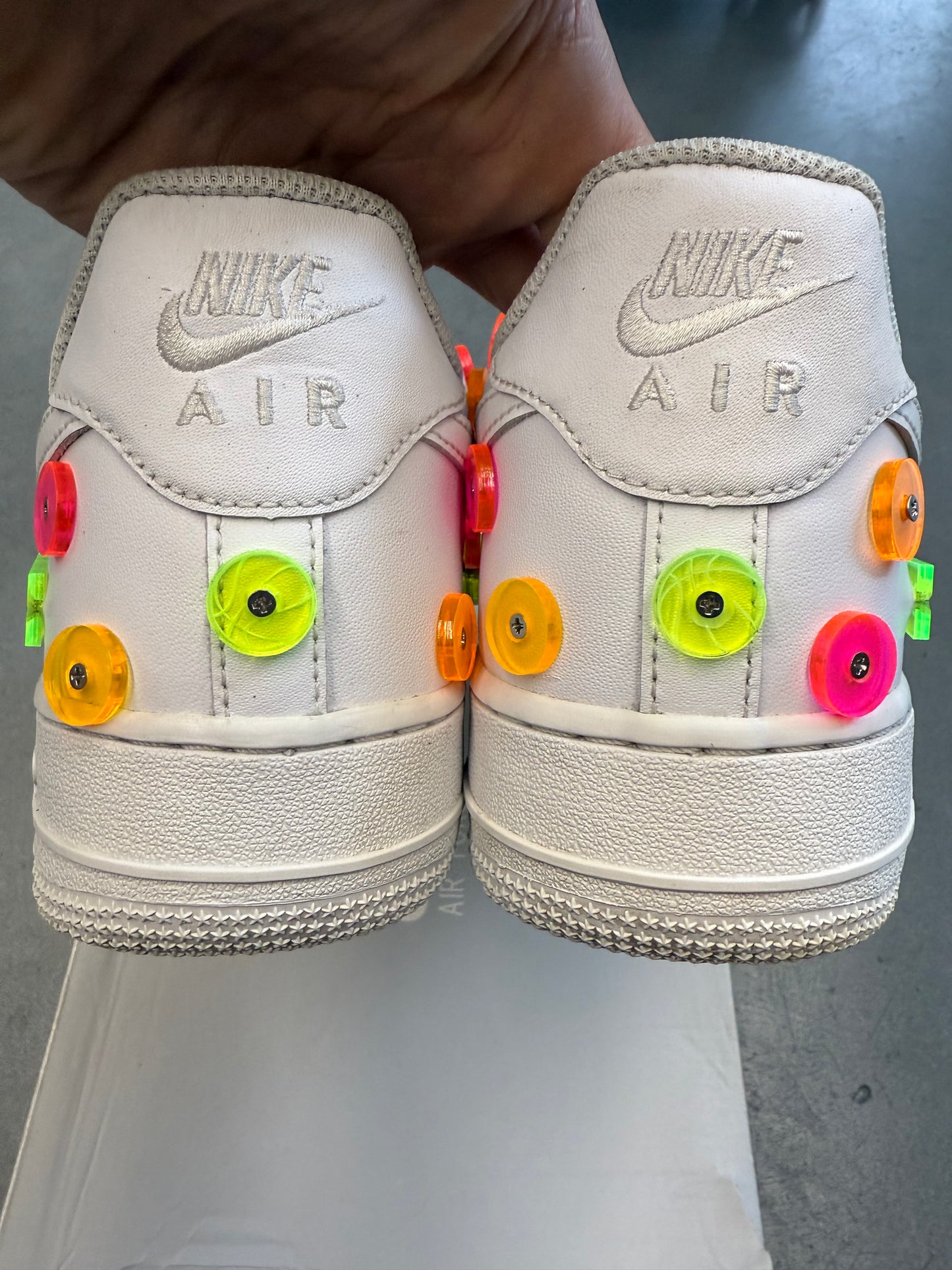 2019 SIZE 10 AIR FORCE 1 FLIGHT CLUB MIAMI OPENING CUSTOM TBD IN PROGRESS (PRE-OWNED WITH BOX)