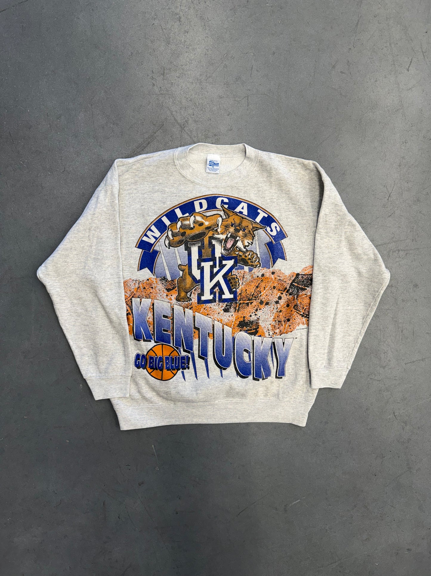 90S UNIVERSITY OF KENTUCKY WILDCATS GO BIG BLUE! WRAPAROUND CREWNECK SWEATER (SALEM SPORTSWEAR TAG)