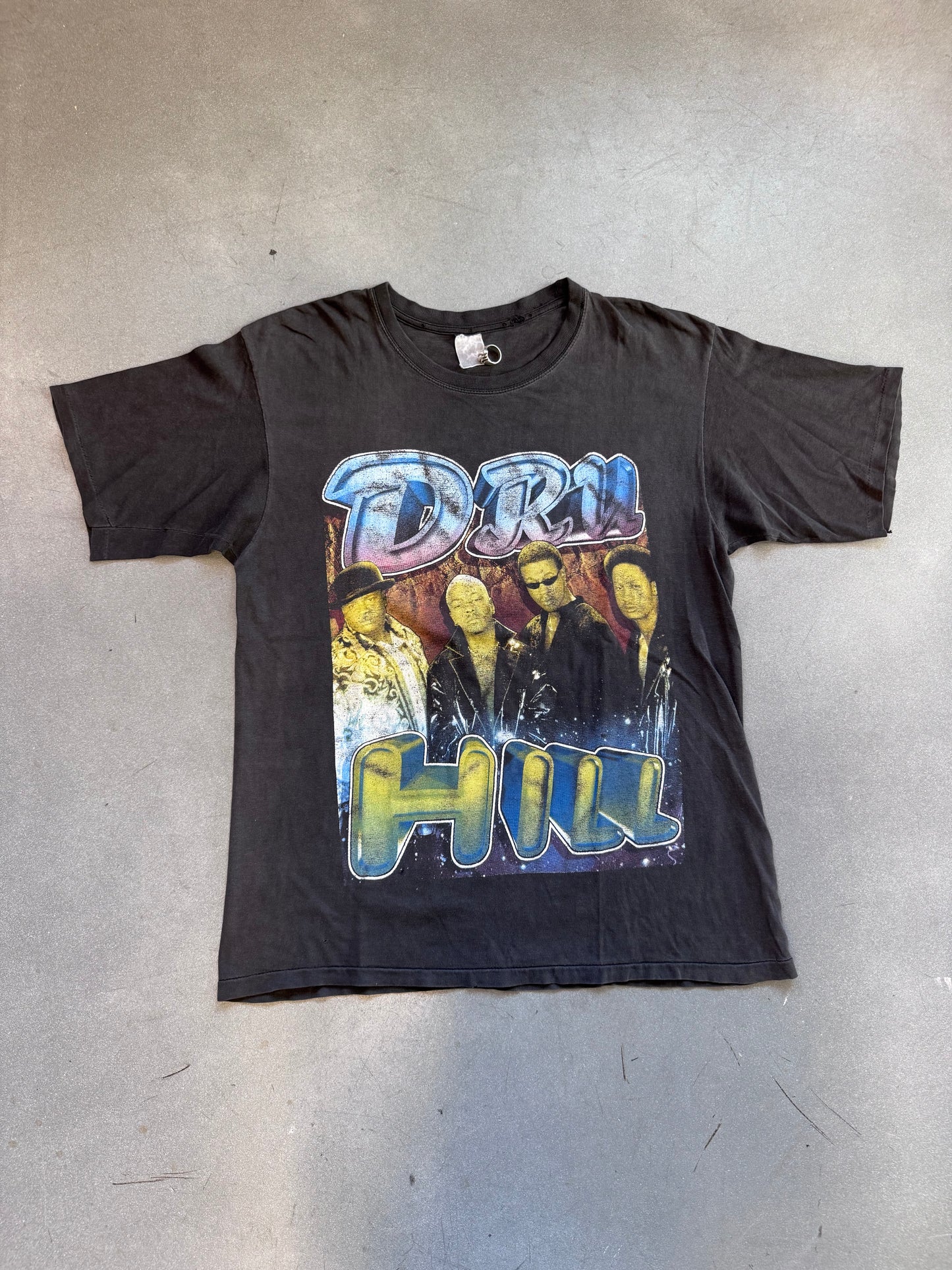 90S DRU HILL SOMEBODY'S SLEEPING IN MY BED RAP TEE (FADED TAG)