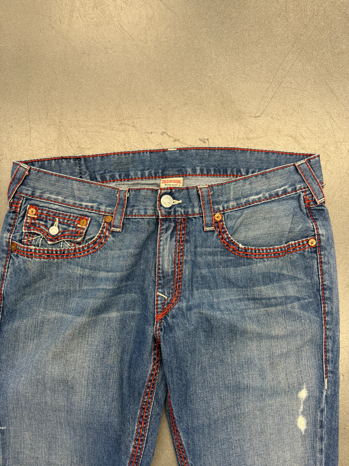 Y2K TRUE RELIGION STRAIGHT LEG RED-STITCH JEANS