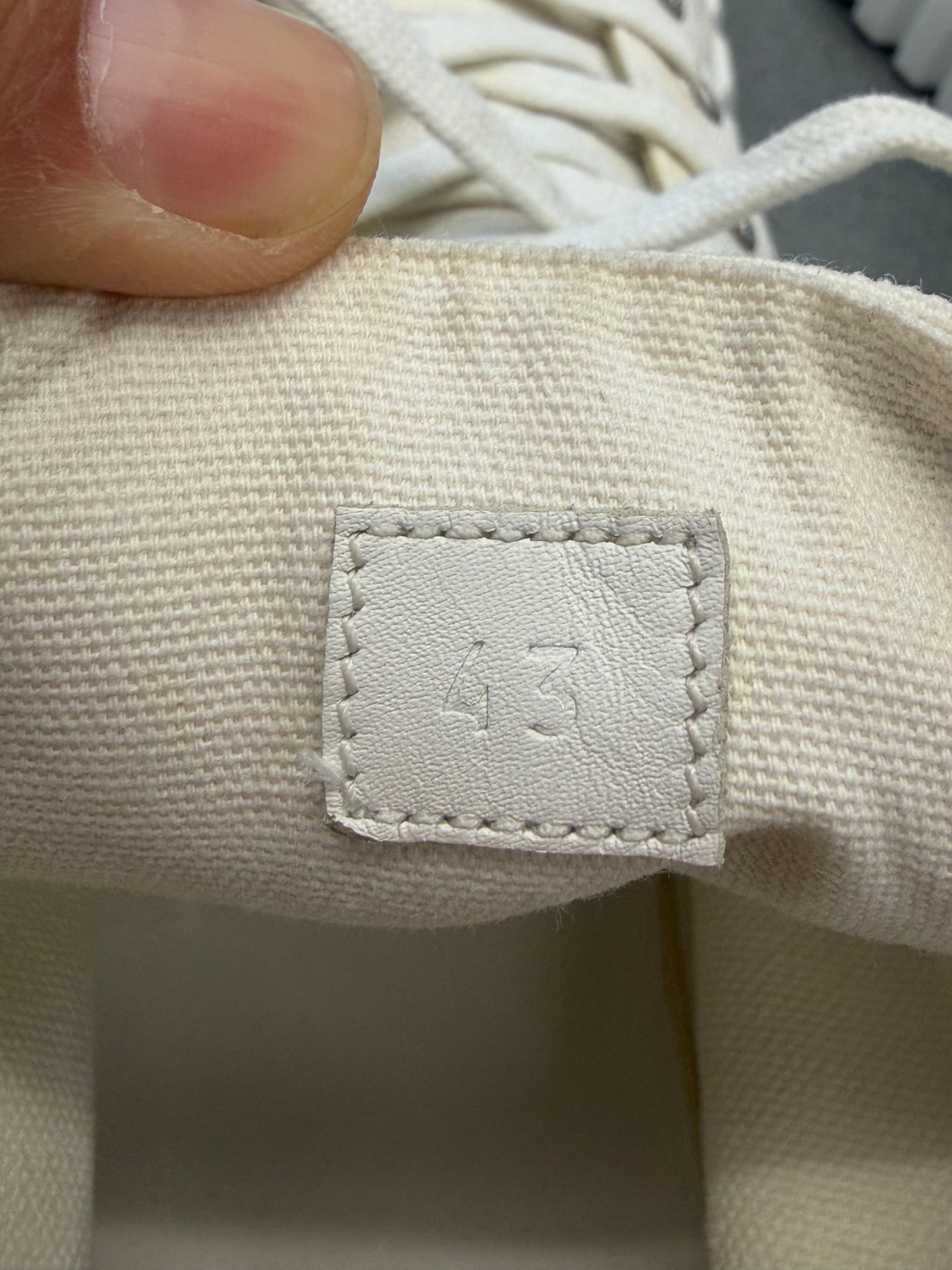 SIZE 43 HERMES CLIMB HIGH-TOP SNEAKERS - WHITE (NO BOX)
