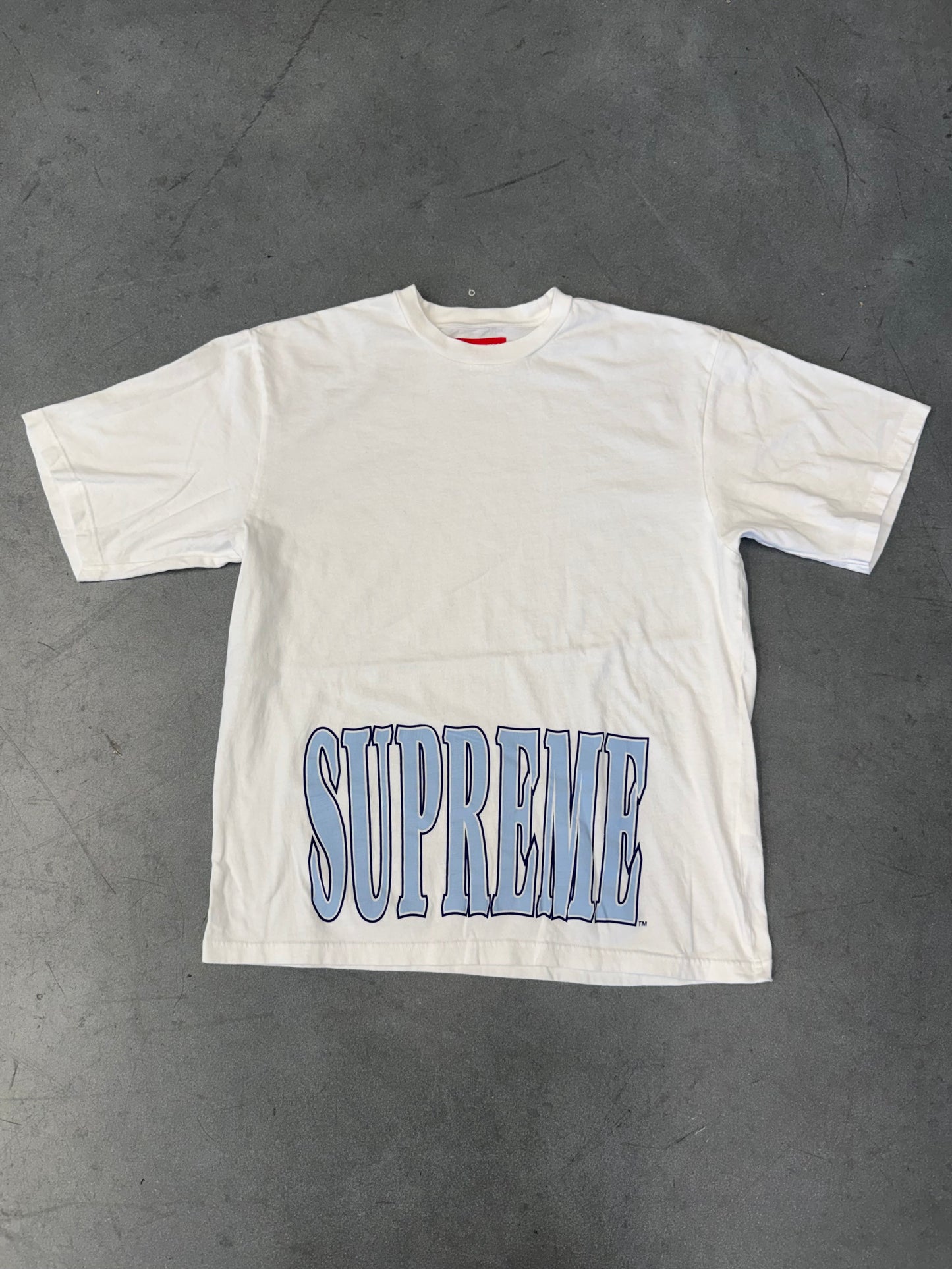 FW25 SUPREME CRACKED STRETCH SS TOP - WHITE (M)