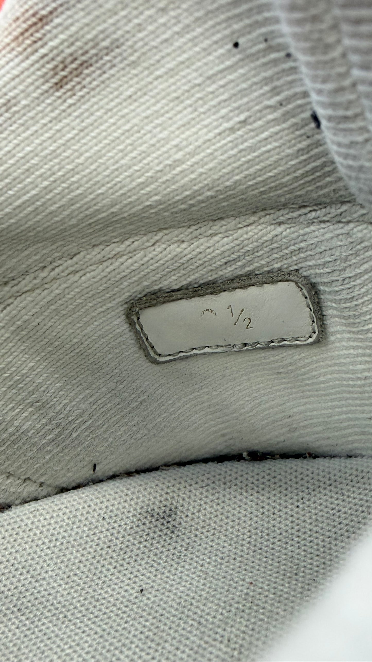 LOUIS VUITTON VNR KNIT SNEAKERS