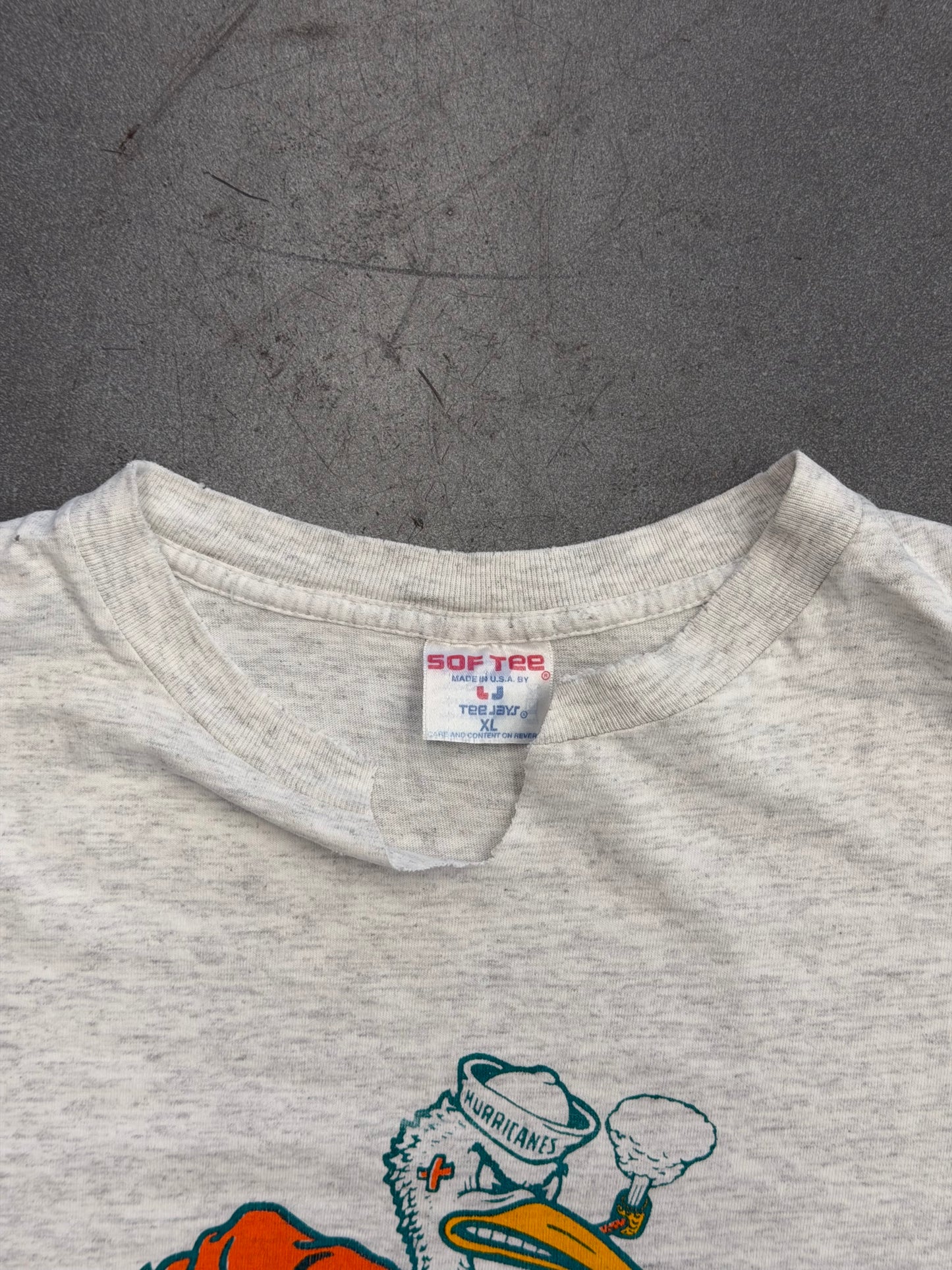90'S UNIVERSITY OF MIAMI HURRICANES WRAP AROUND CUT NECK TEE (SOF TEE TAG)