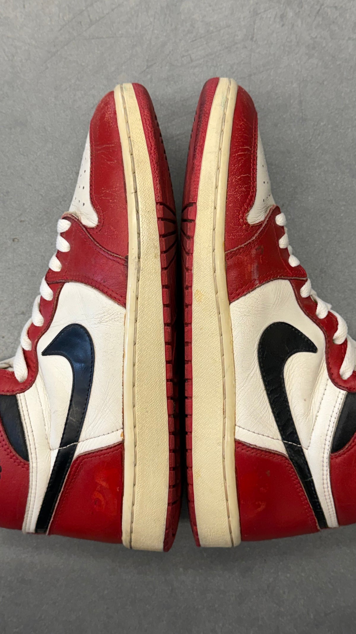 1985 AIR JORDAN 1 HIGH - CHICAGO (E)