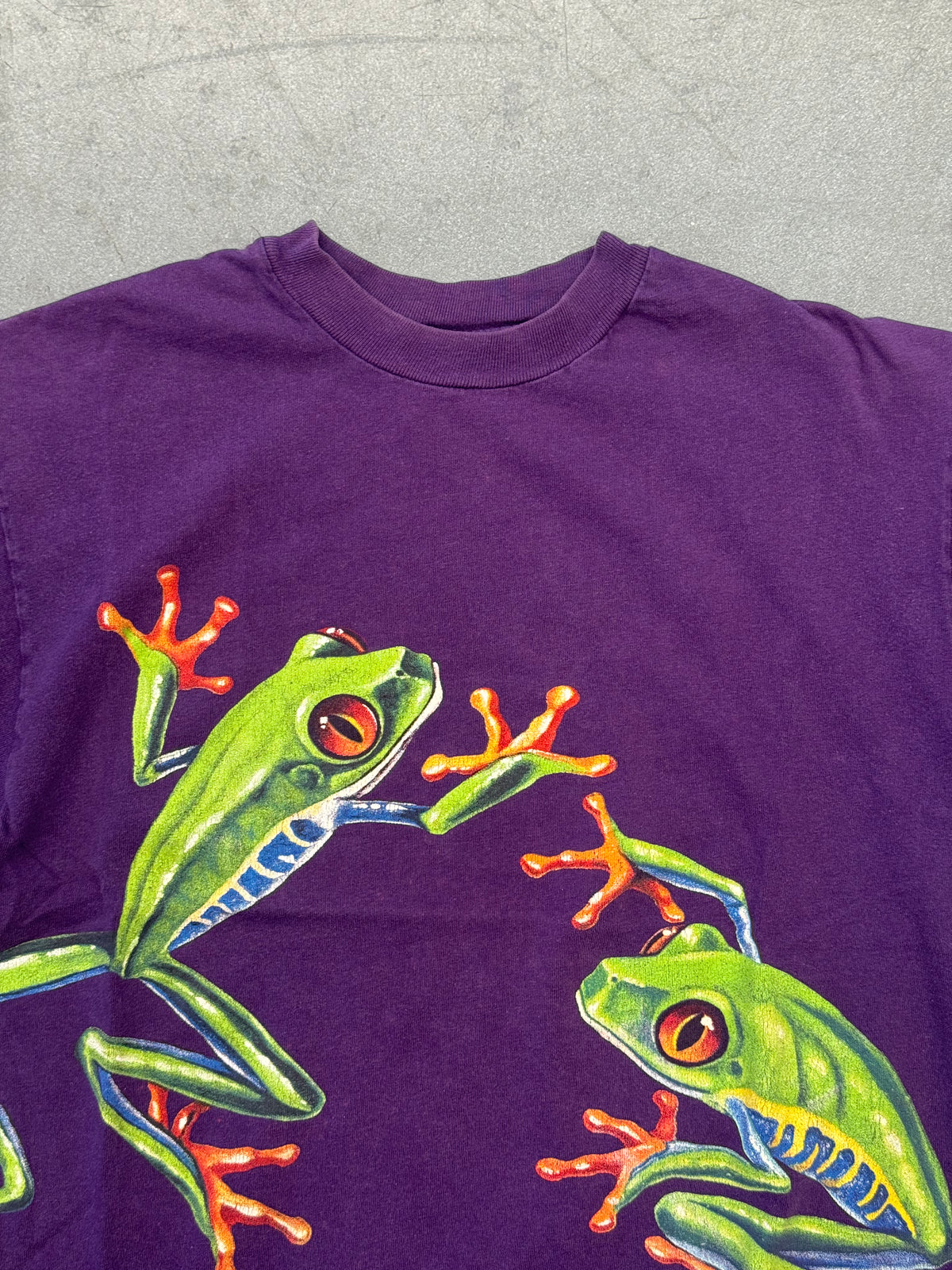 1994 FROG WRAP-AROUND NANCY BLOVERS TEE (HANES BEEFY-T TAG)
