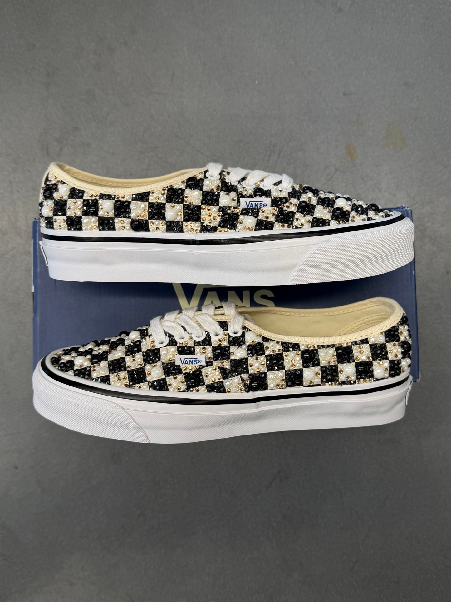 MATTIAS GOLLIN VANS AUTHENTIC LX (NEW WITH SIGNED BOX)