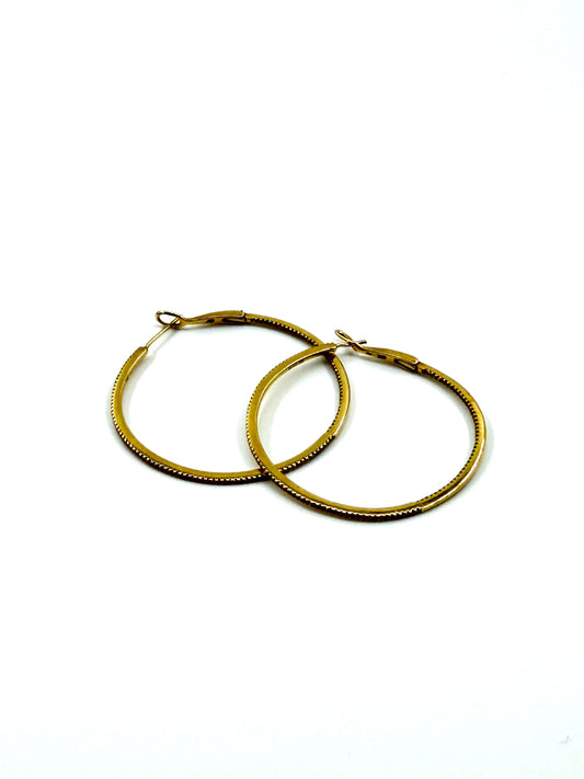 GOLD & DIAMOND HOOP EARRINGS (SET OF 2)