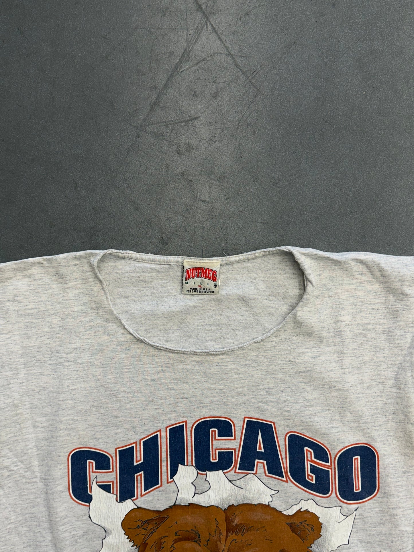 1993 CHICAGO BEARS BREAKTHROUGH CUT OFF TEE (NUTMEG MILLS TAG)