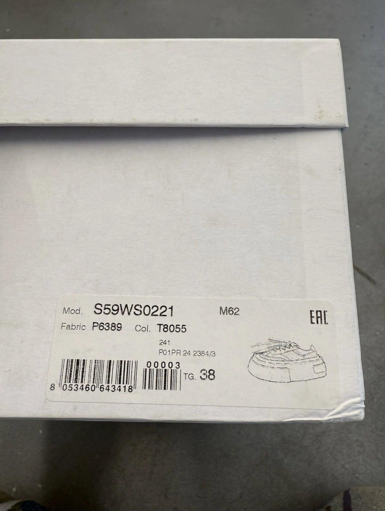 SIZE 38 2024 MM6 MAISON MARGIELA WMNS GAMBETTA LEATHER - WHITE (BRAND NEW WITH BOX)