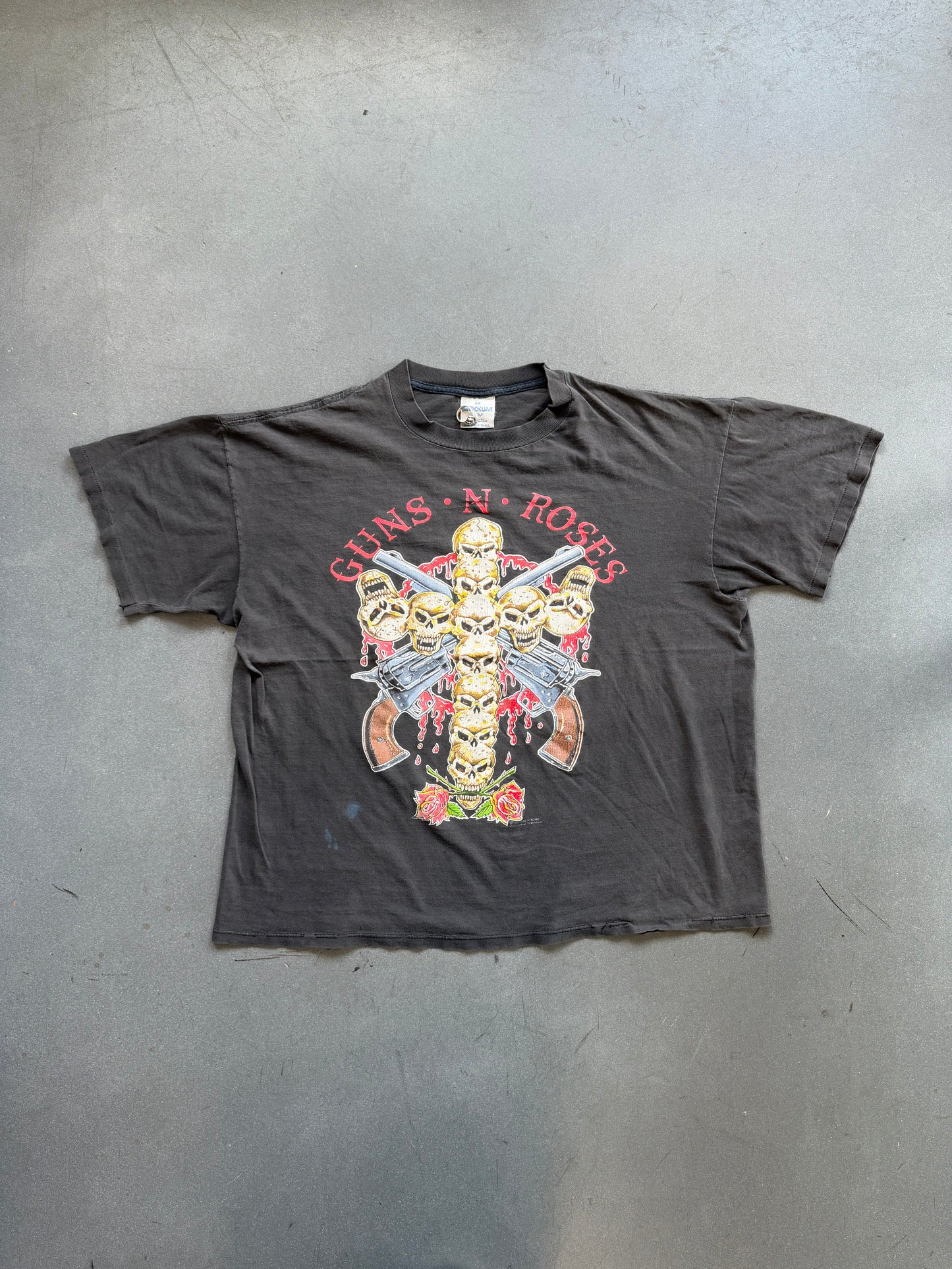 1991 GUNS N ROSES USE YOUR ILLUSION TOUR TEE (BROCKUM TAG)