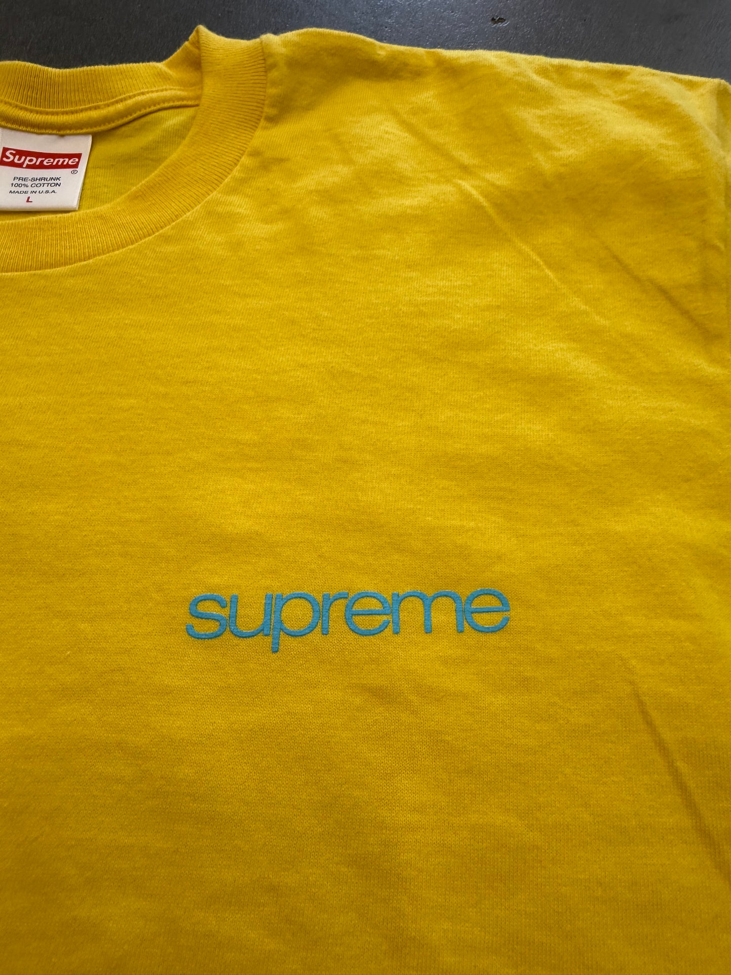 FW23 SUPREME NEW YORK CITY TEE - YELLOW