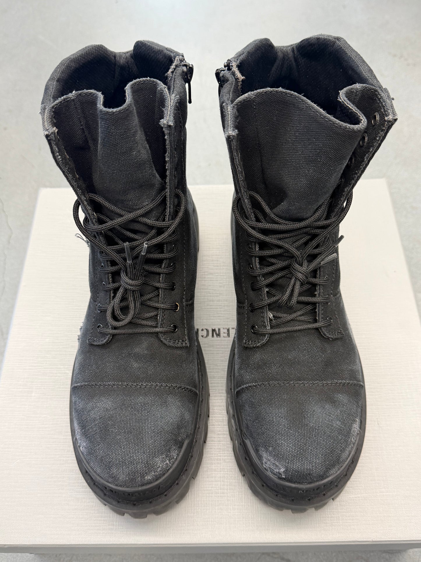 SIZE 40 BALENCIAGA COMBAT STRIKE DISTRESSED BOOTS (PRE-OWNED WITH BOX)