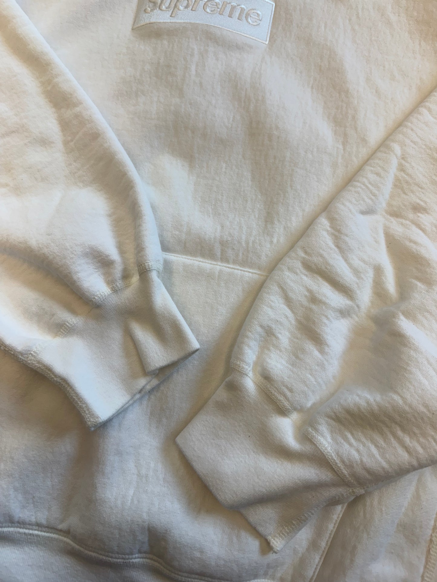 FW23 SUPREME BOX LOGO HOODIE WHITE/WHITE (2XL)