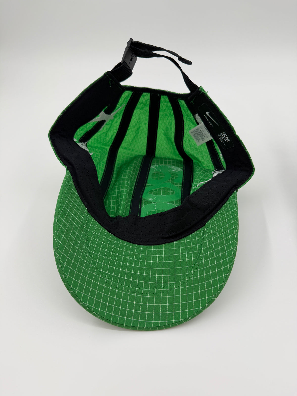 FW23 NIKE X OFF WHITE FLY CAP GREEN