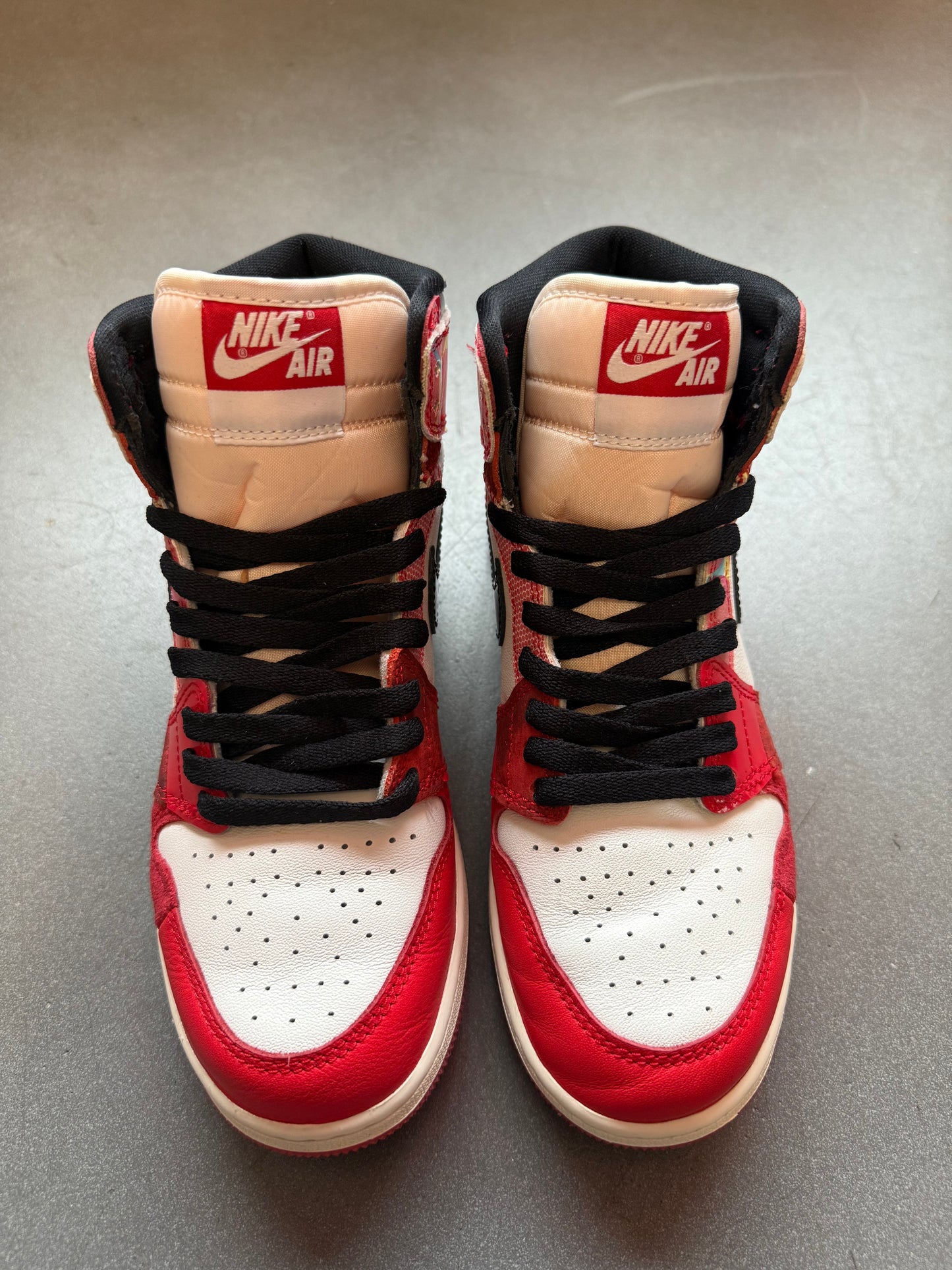 2023 SIZE 5.5Y JORDAN 1 RETRO HIGH OG SPIDER-MAN ACROSS THE SPIDER-VERSE (GS) (PRE-OWNED NO BOX)