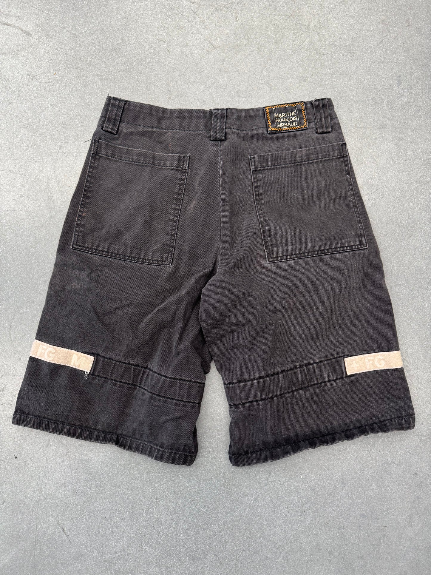 MARITHE FRANCOIS GIRBAUD SHUTTLE STAP SHORTS - BLACK/WHITE