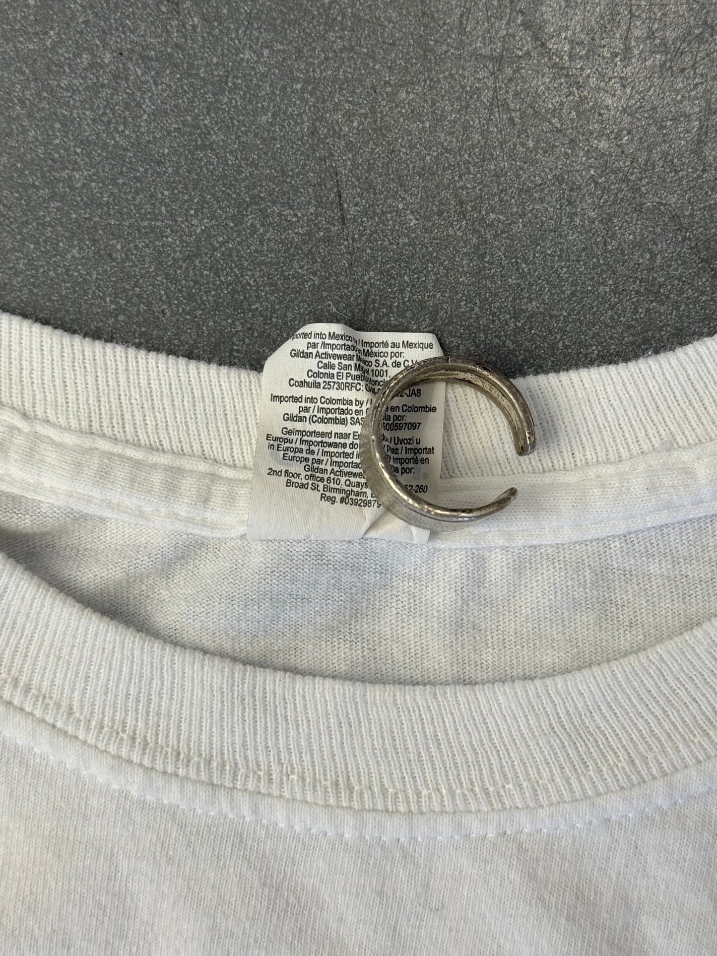 2016 KANYE WEST SAINT PABLO KIM KARDASHIAN LS TEE