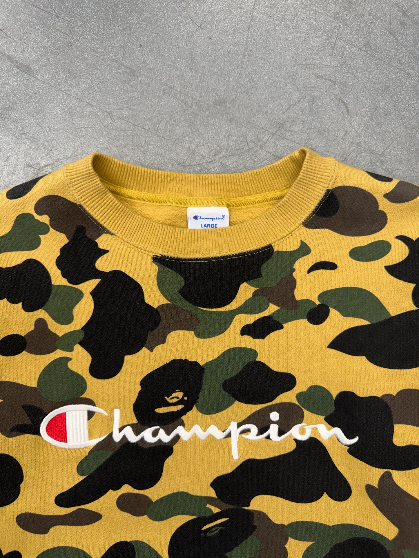 FW17 A BATHING APE BAPE CHAMPION 1ST CAMO CREWNECK