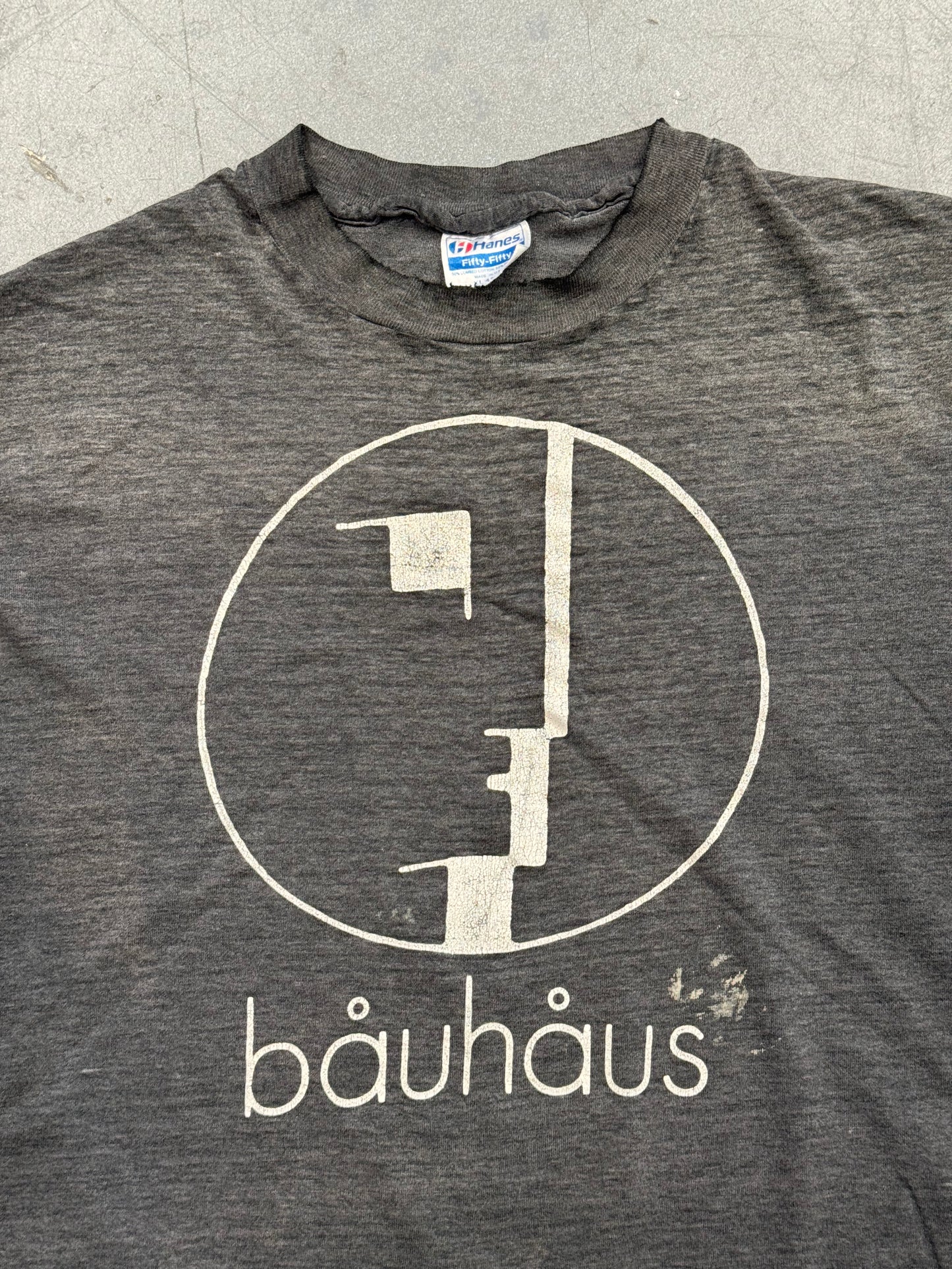 90S BAUHAUS FACE LOGO TEE (HANES TAG)