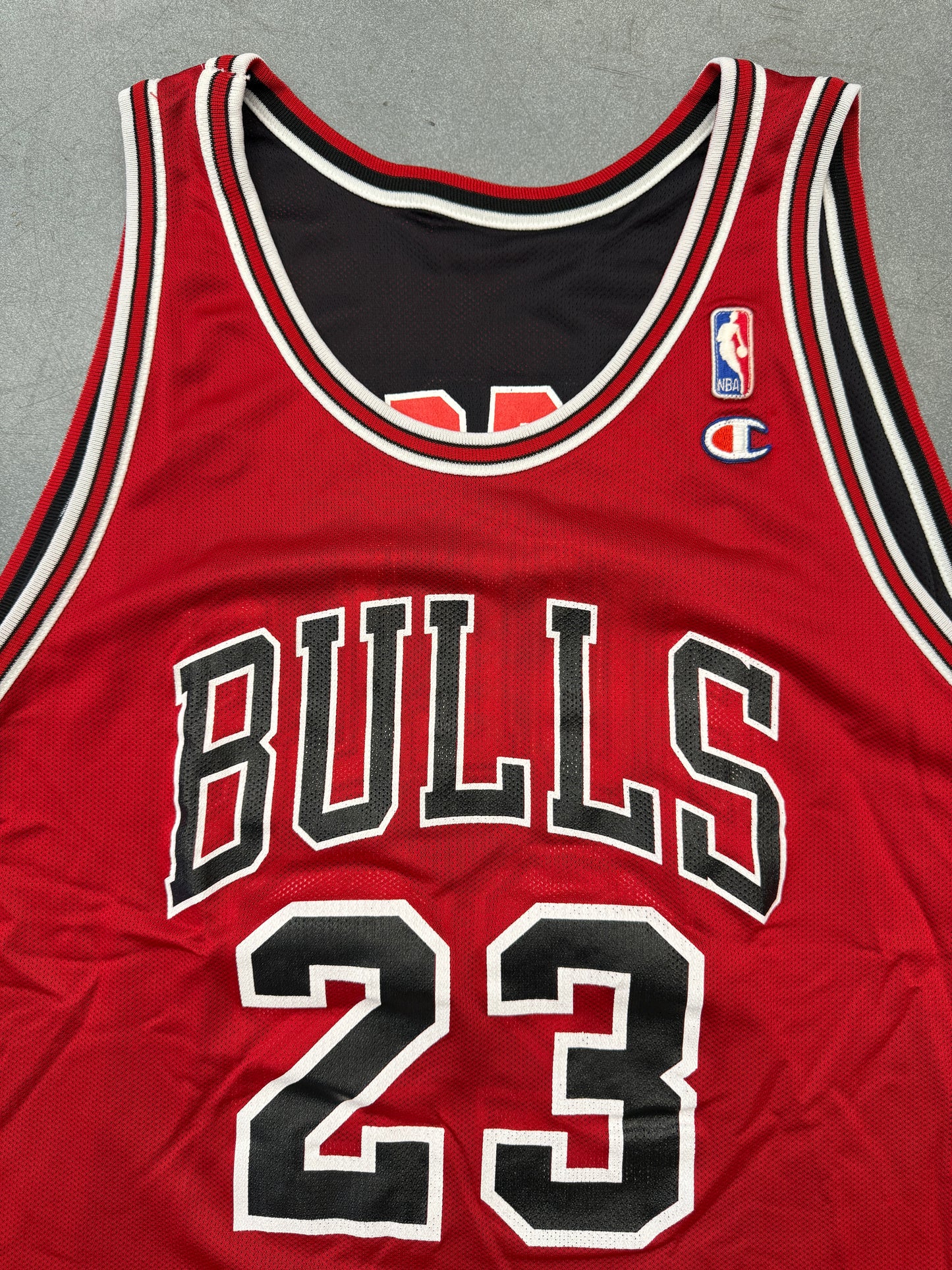 90'S CHICAGO BULLS REVERSIBLE JORDAN CHAMPION JERSEY