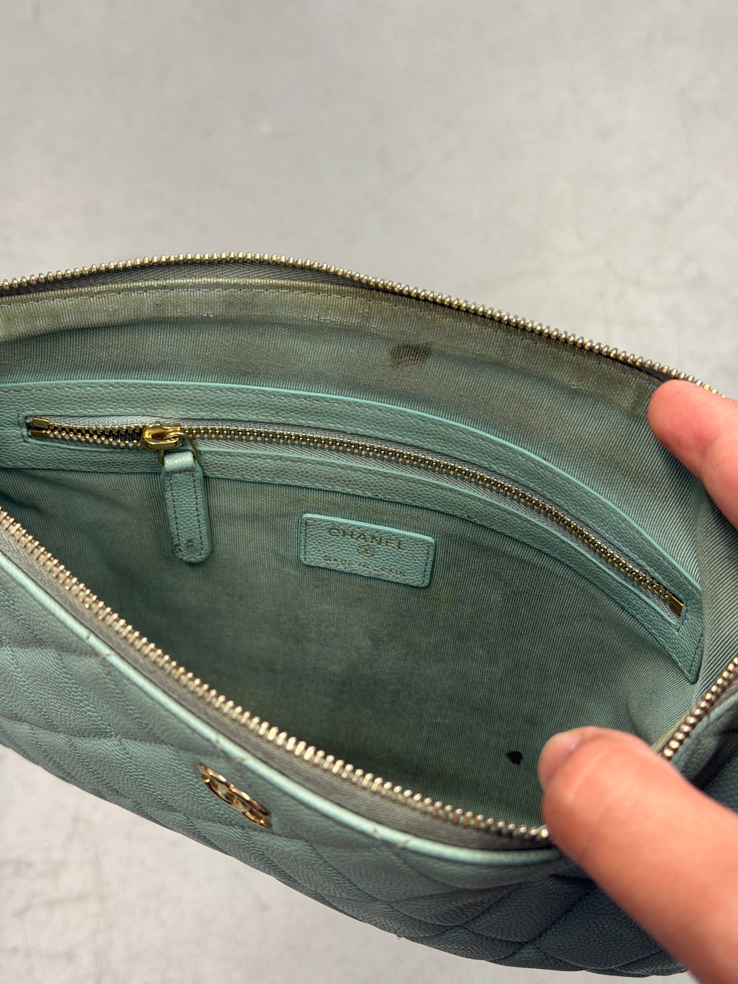 CHANEL MEDIUM O-CASE CLUTCH - AQUA