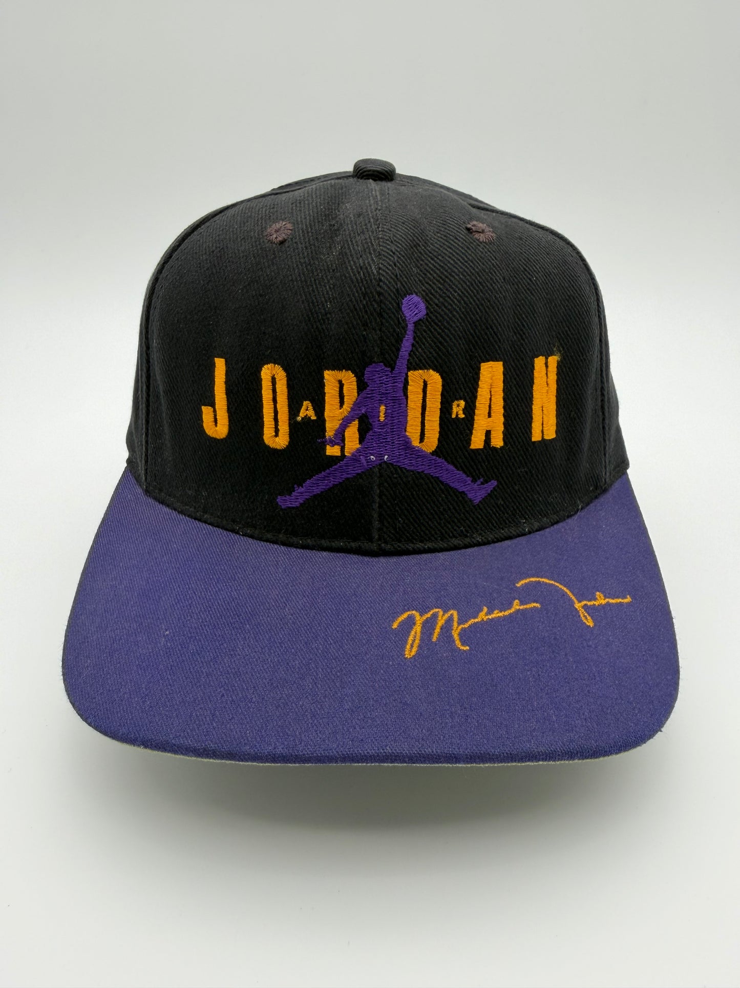 90'S NIKE AIR JORDAN SIGNATURE SNAPBACK - BLACK/PURPLE