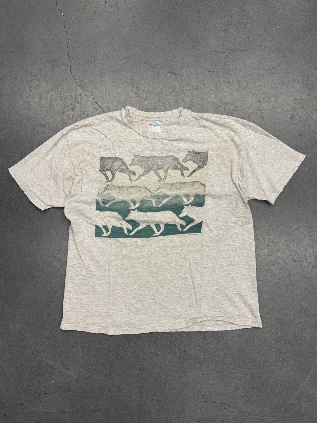 1993 GRAY WOLVES LIBERTY GRAPHICS FADED TEE (HANES BEEFY TAG)