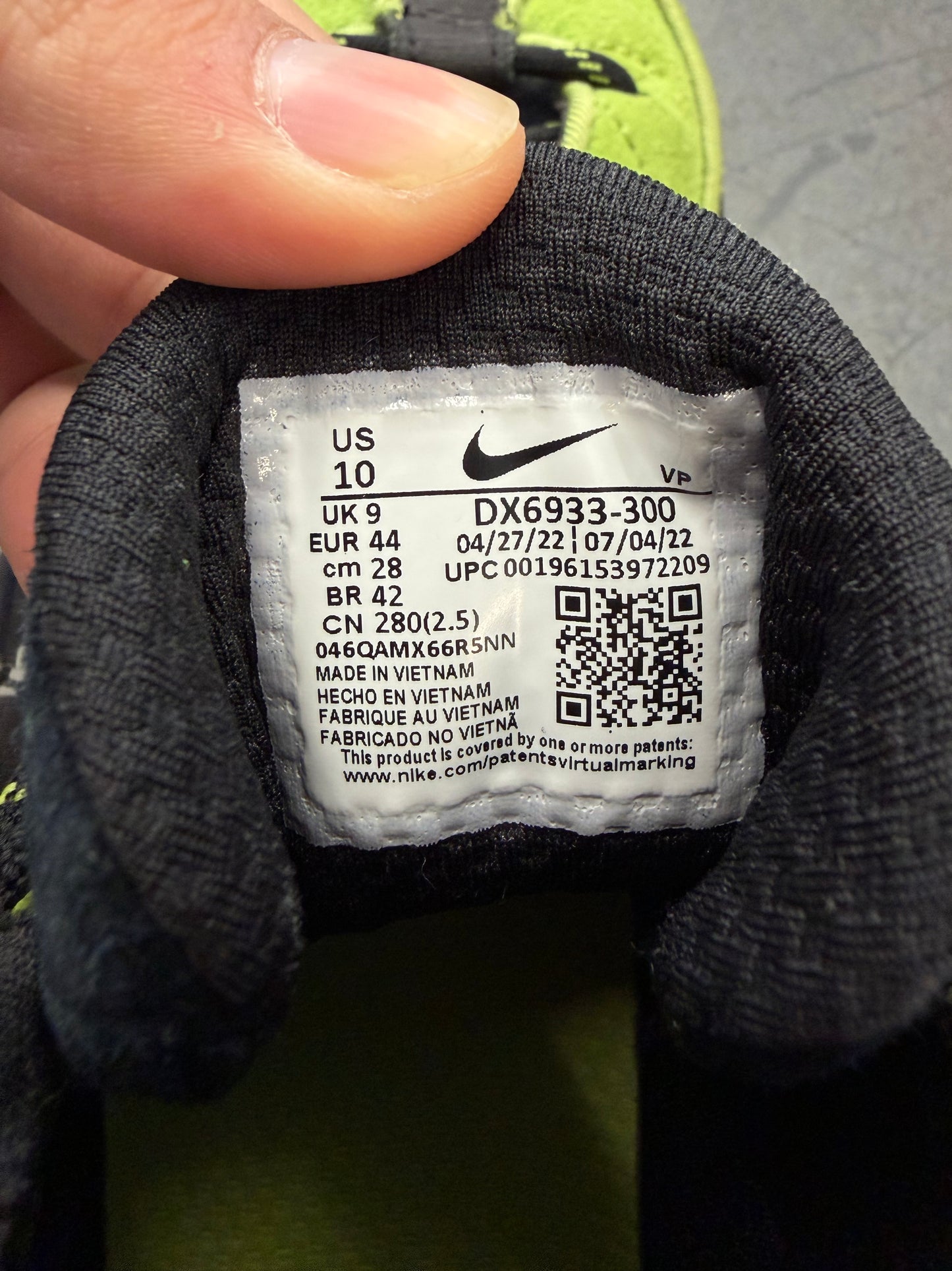 2022 NIKE AIR PENNY 2 STUSSY VIVID GREEN BLACK (W/BOX)