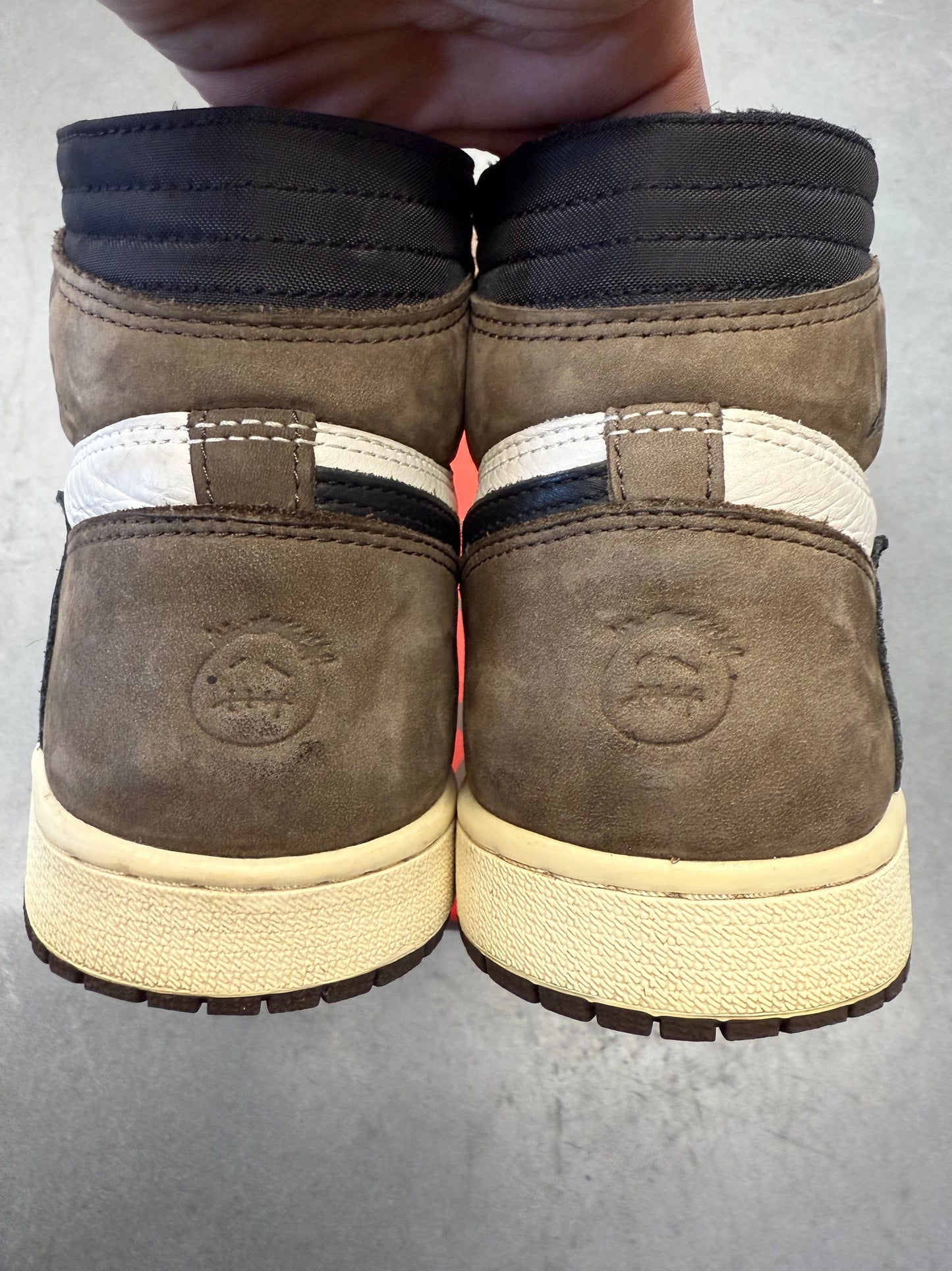 2019 SIZE 8 JORDAN 1 RETRO HIGH OG SP TRAVIS SCOTT MOCHA