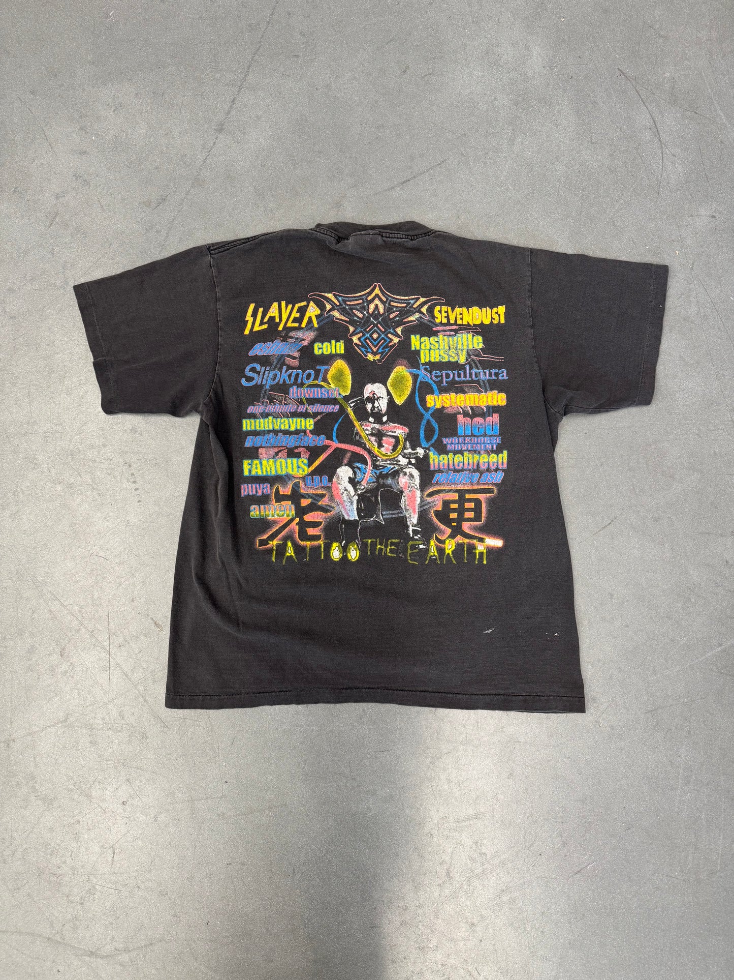 2000 METALLICA TATTOOS THE EARTH BOOTLEG TEE (CHANGES TAG)