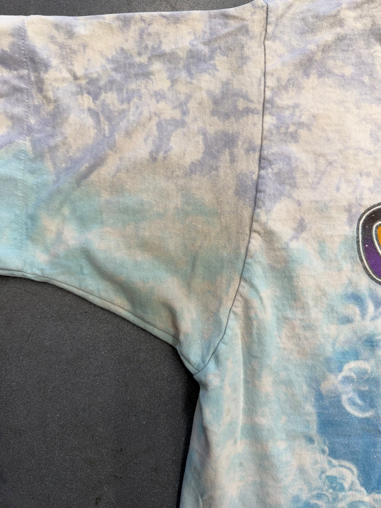 1993 GRATEFUL DEAD PIRATE SHIP CROPPED AOP TEE (LIQUID BLUE TAG)
