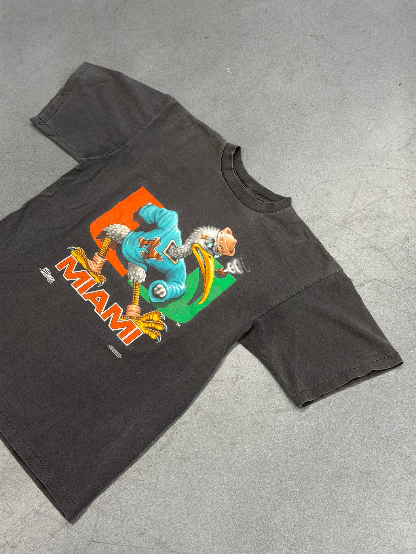 1991 UNIVERSITY OF MIAMI 3-D SEBASTIAN IBIS GARDNER GRAPHICS TEE (SALEM SPORTSWEAR TAG)