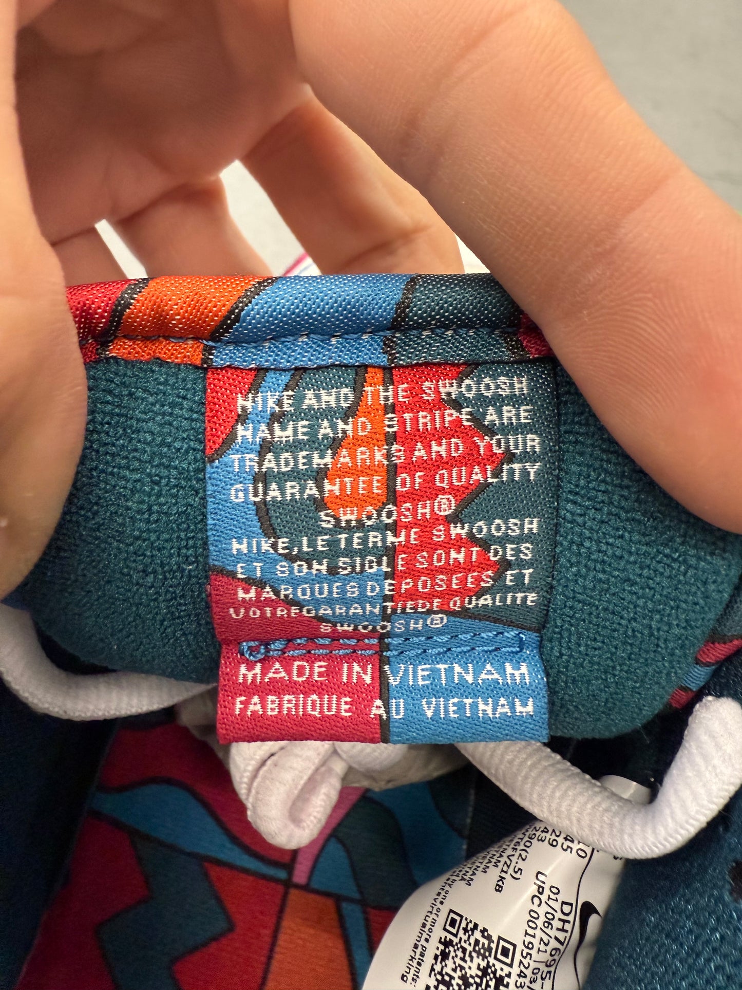 2021 SIZE 11 NIKE SB DUNK LOW PRO PARRA ABSTRACT ART